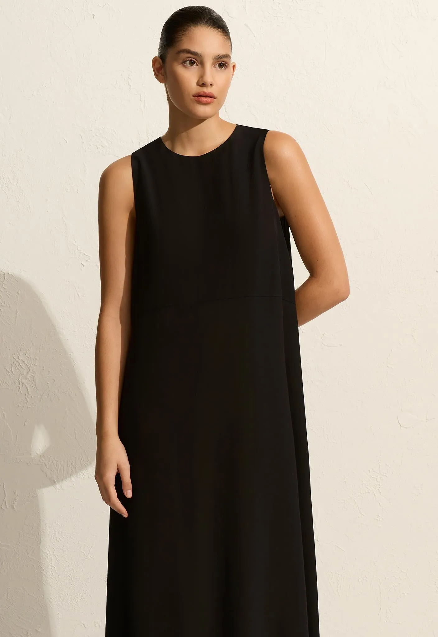 Curved Waist Midi Dress - Black sold by Matteau product image thumbnail 2