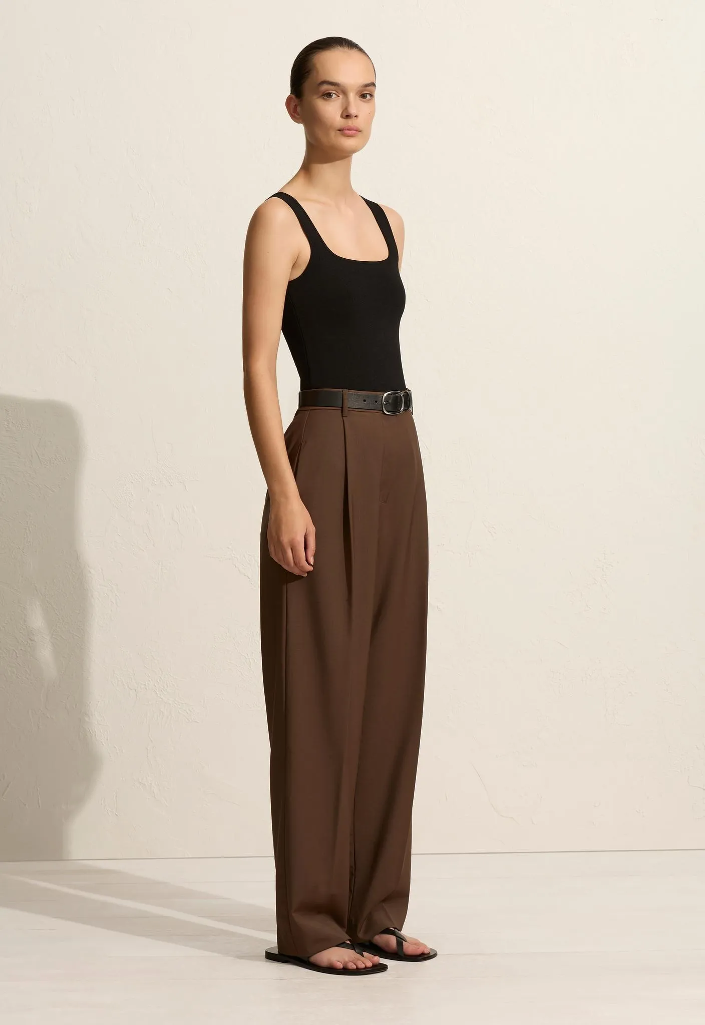 Relaxed Tailored Pleat Trouser - Coffee sold by Matteau product image thumbnail 3