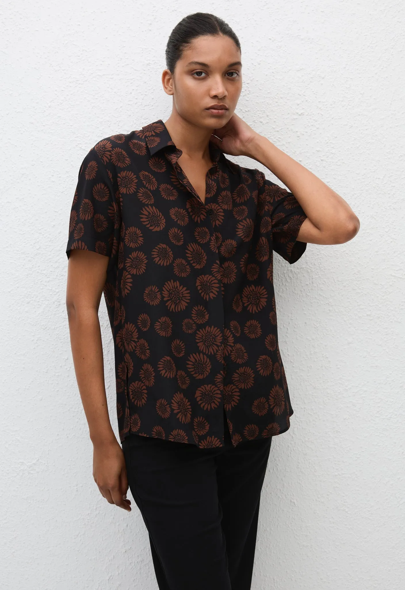 Short Sleeve Shirt - Panama sold by Matteau product image thumbnail 2