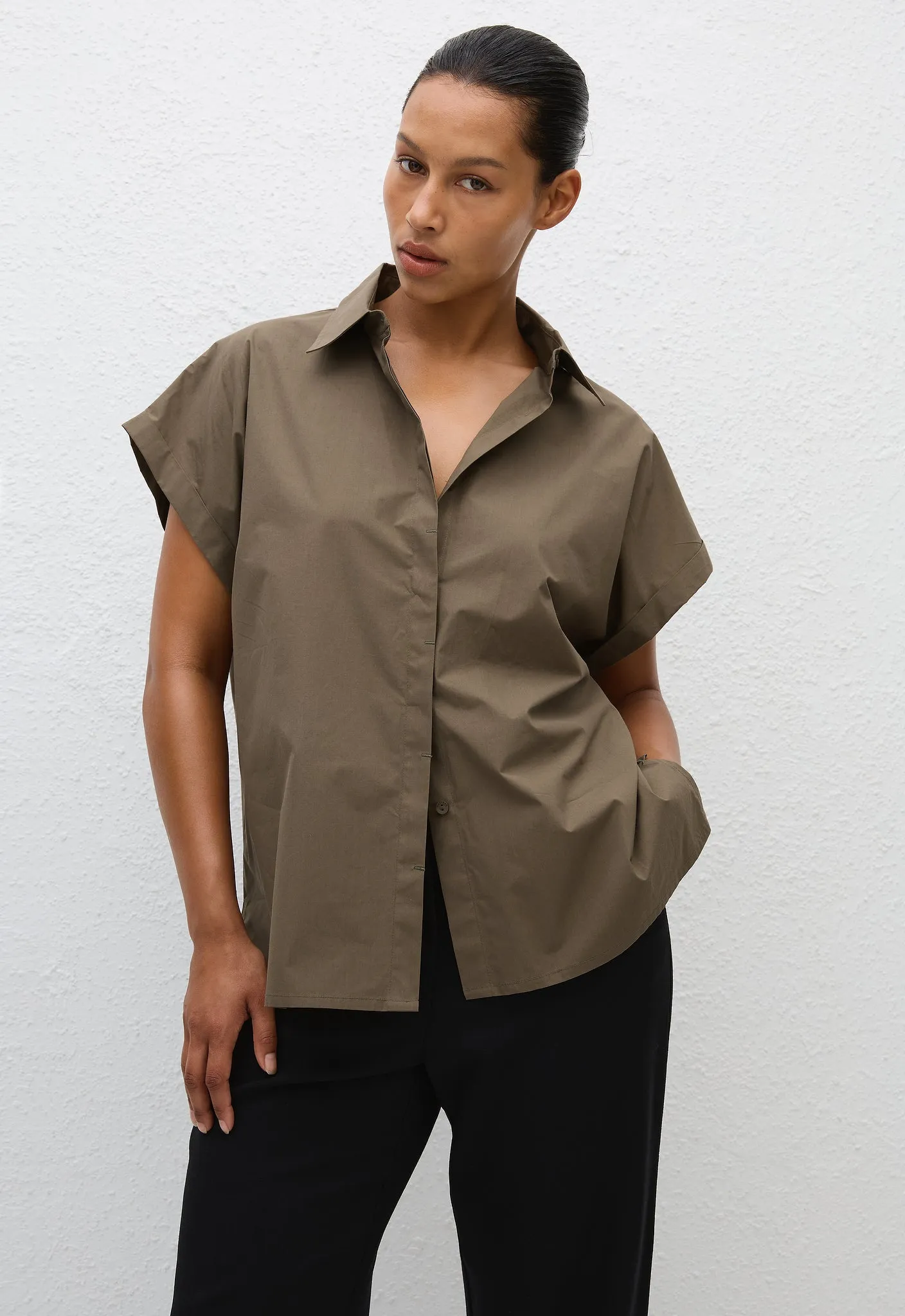 Relaxed Sleeveless Shirt - Olive sold by Matteau product image thumbnail 2