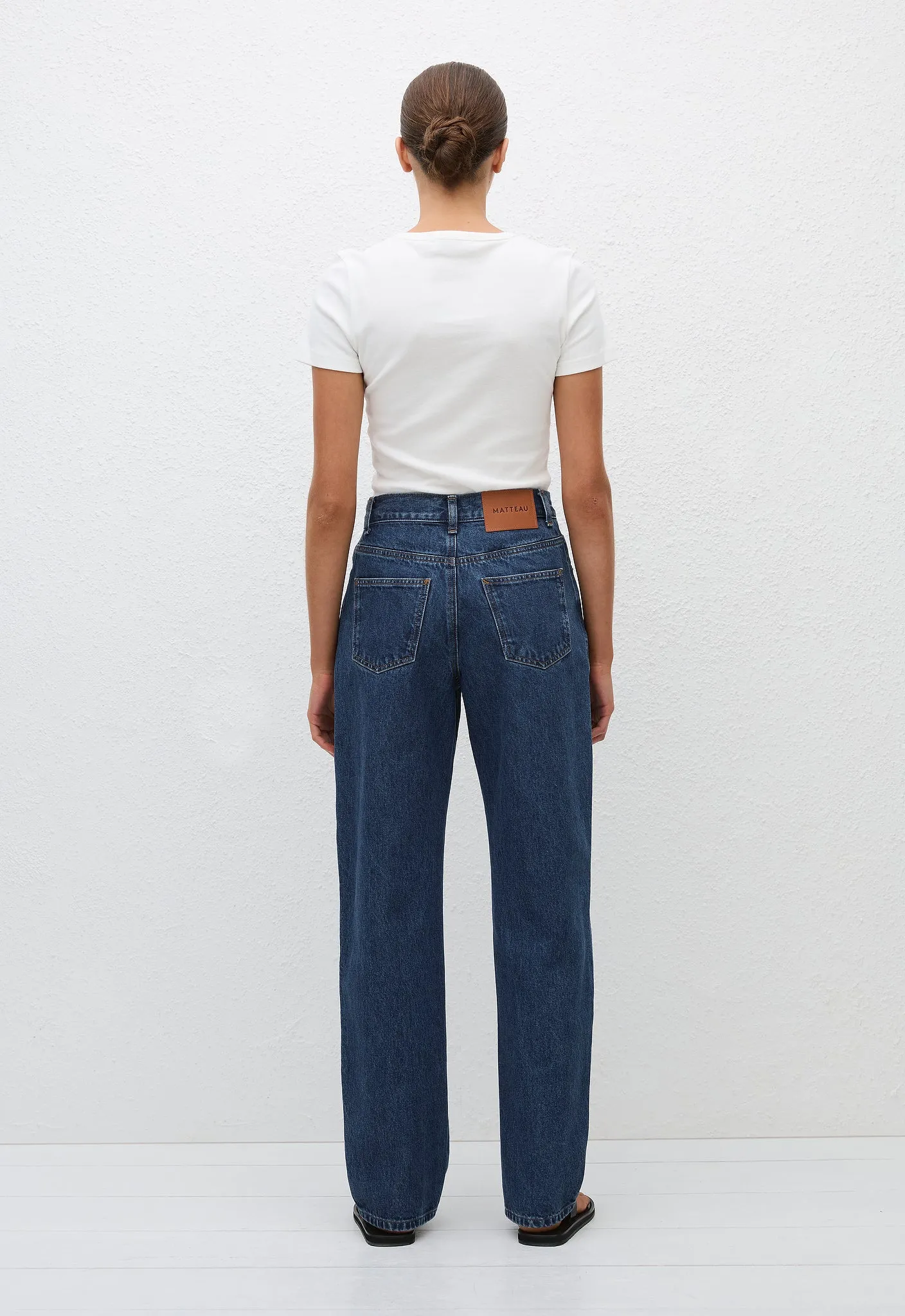 Relaxed Jean - Classic Wash sold by Matteau product image thumbnail 3