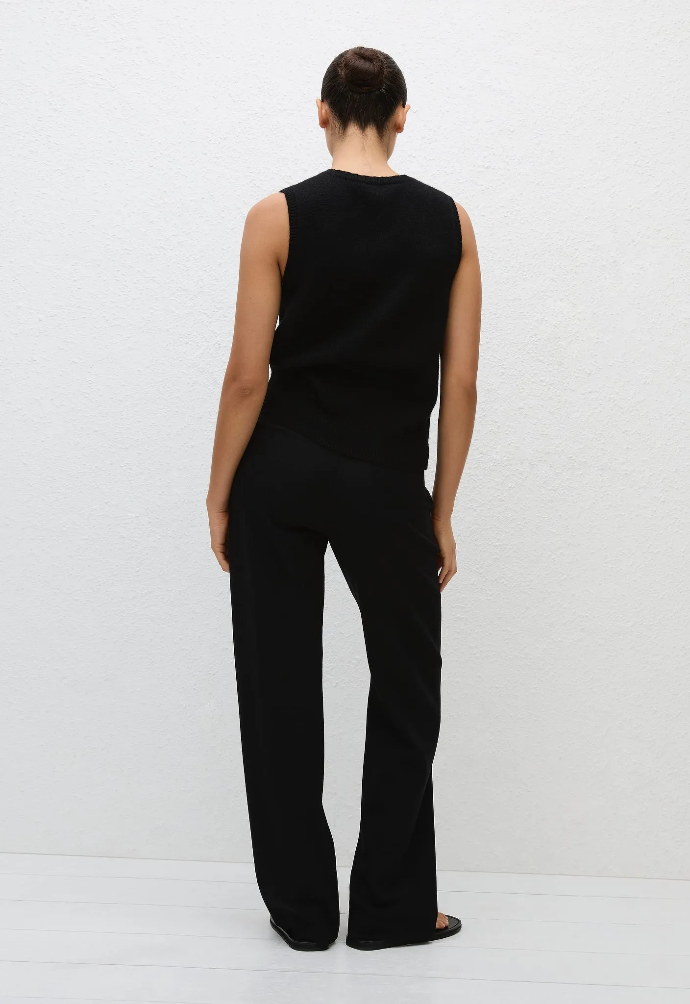 Cashmere Crew Vest - Black sold by Matteau product image thumbnail 4