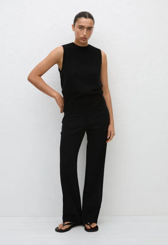 Cashmere Crew Vest - Black sold by Matteau
