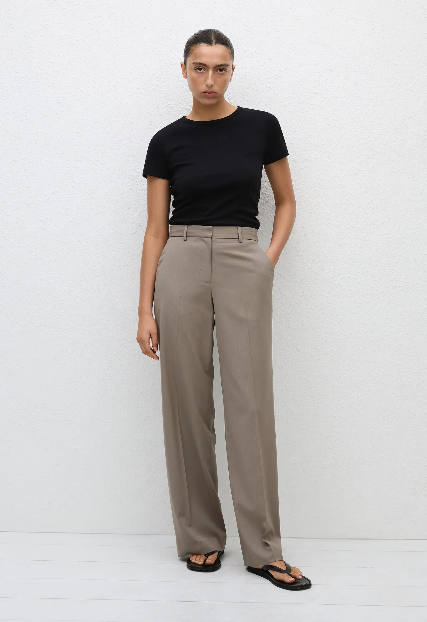 Relaxed Tailored Trouser - Taupe sold by Matteau