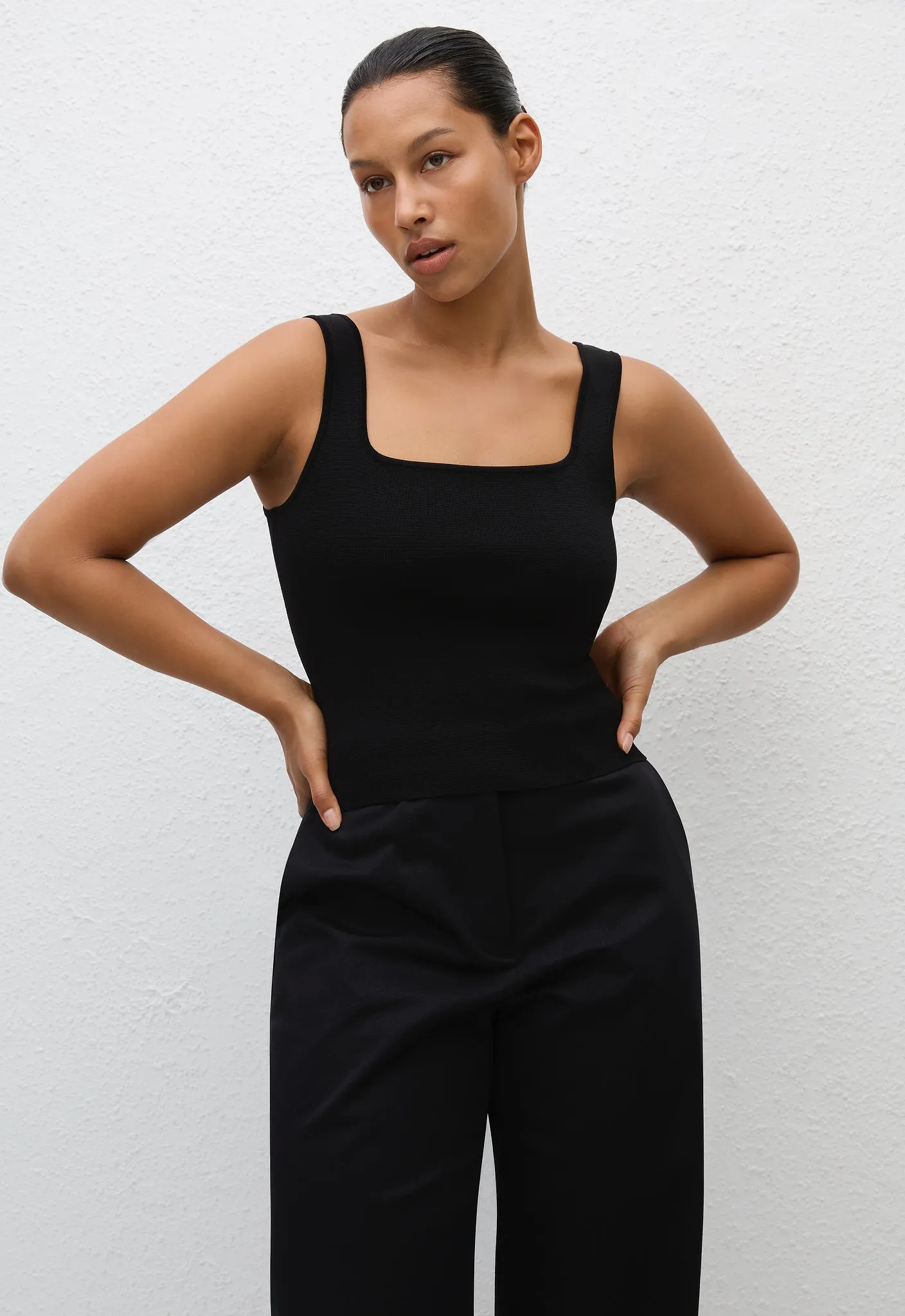 Classic Nineties Tank - Black sold by Matteau product image thumbnail 3