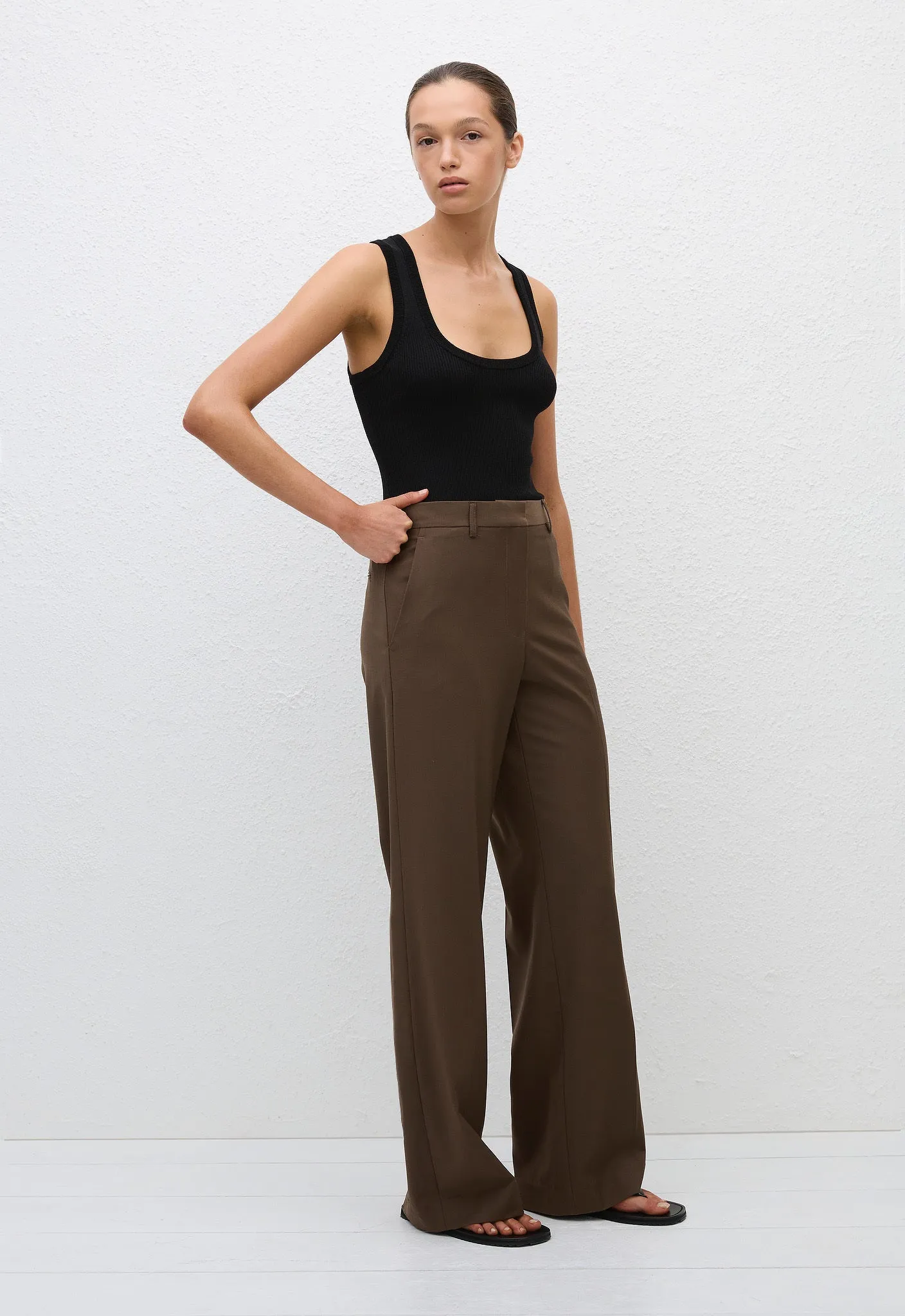 Relaxed Tailored Trouser - Coffee sold by Matteau product image thumbnail 2