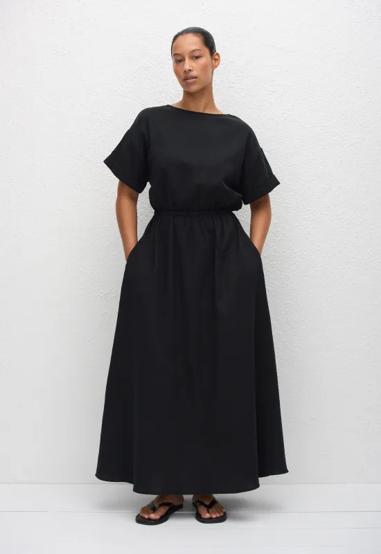 Relaxed Tee Midi Dress - Black sold by Matteau