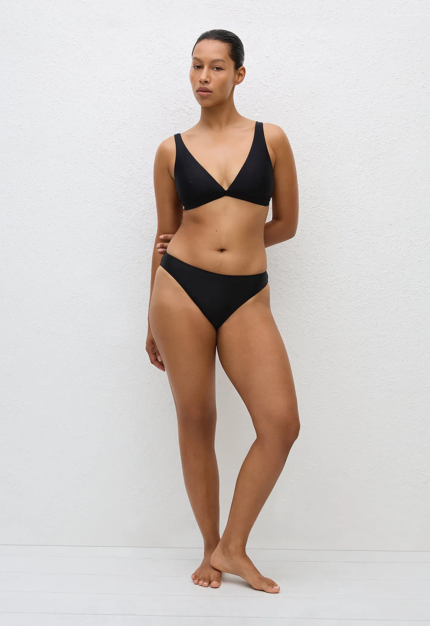 Plunge Top - Deep Black sold by Matteau