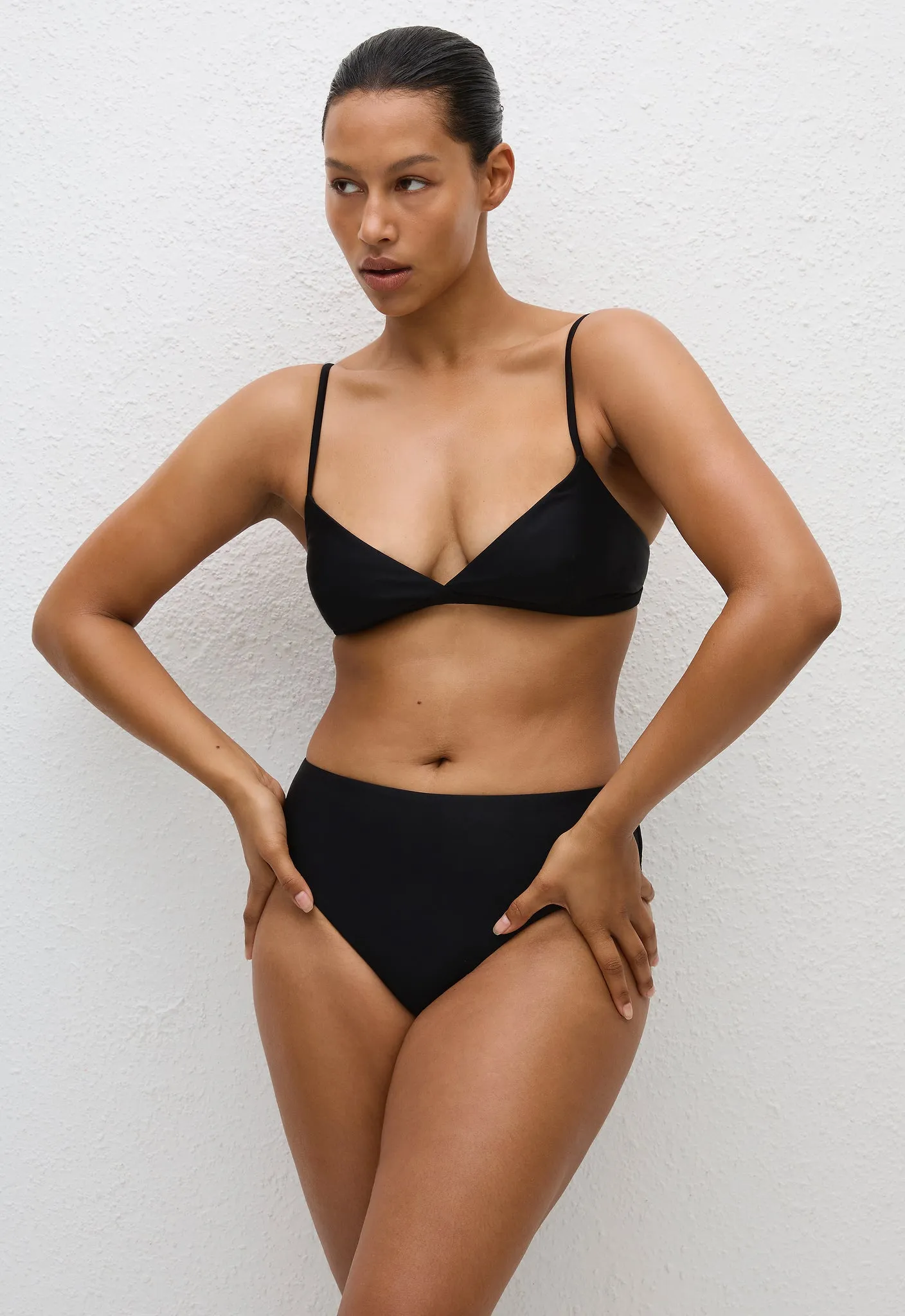 Tri Crop Top - Deep Black sold by Matteau product image thumbnail 2
