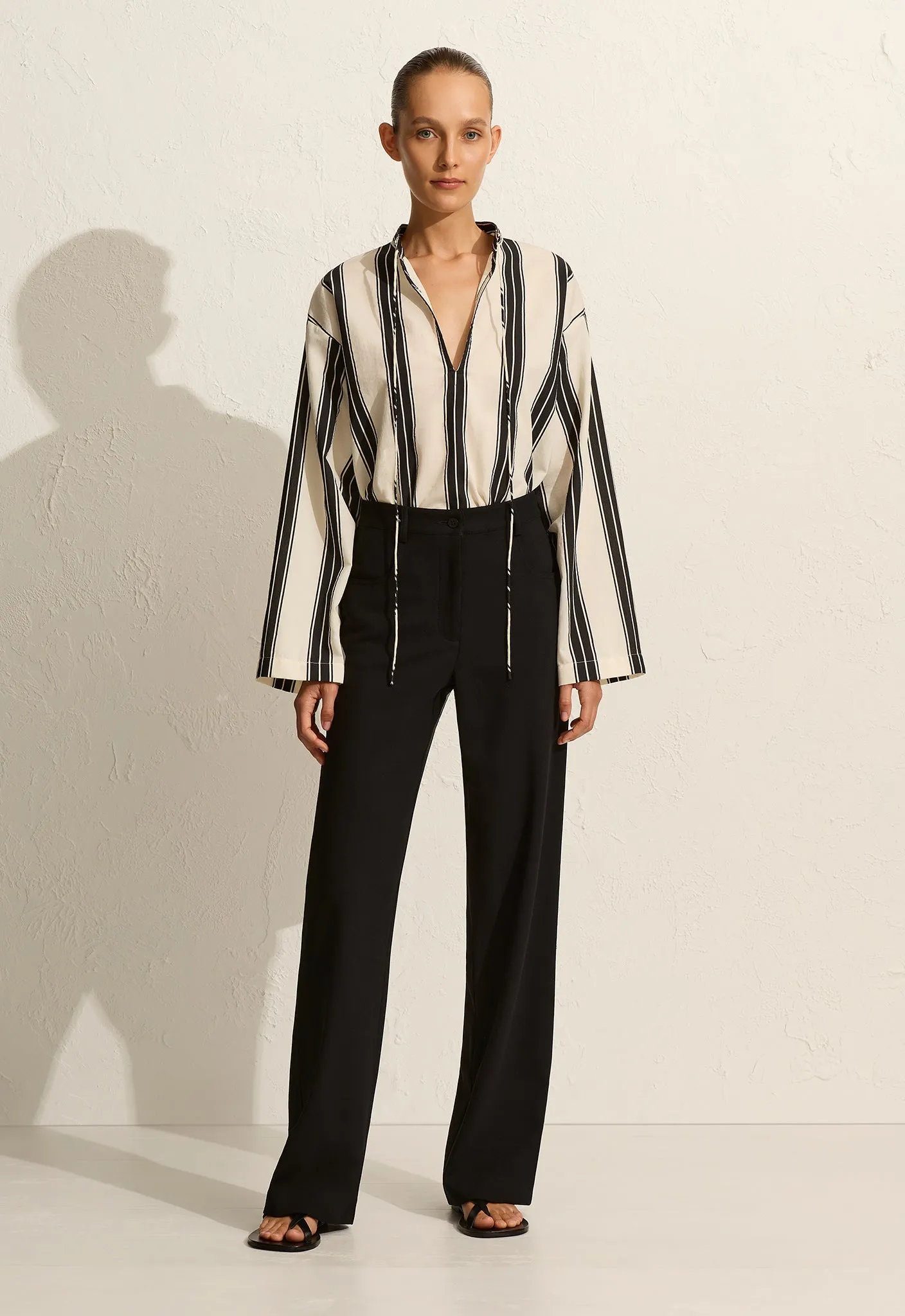 Relaxed Crepe Pant - Black sold by Matteau