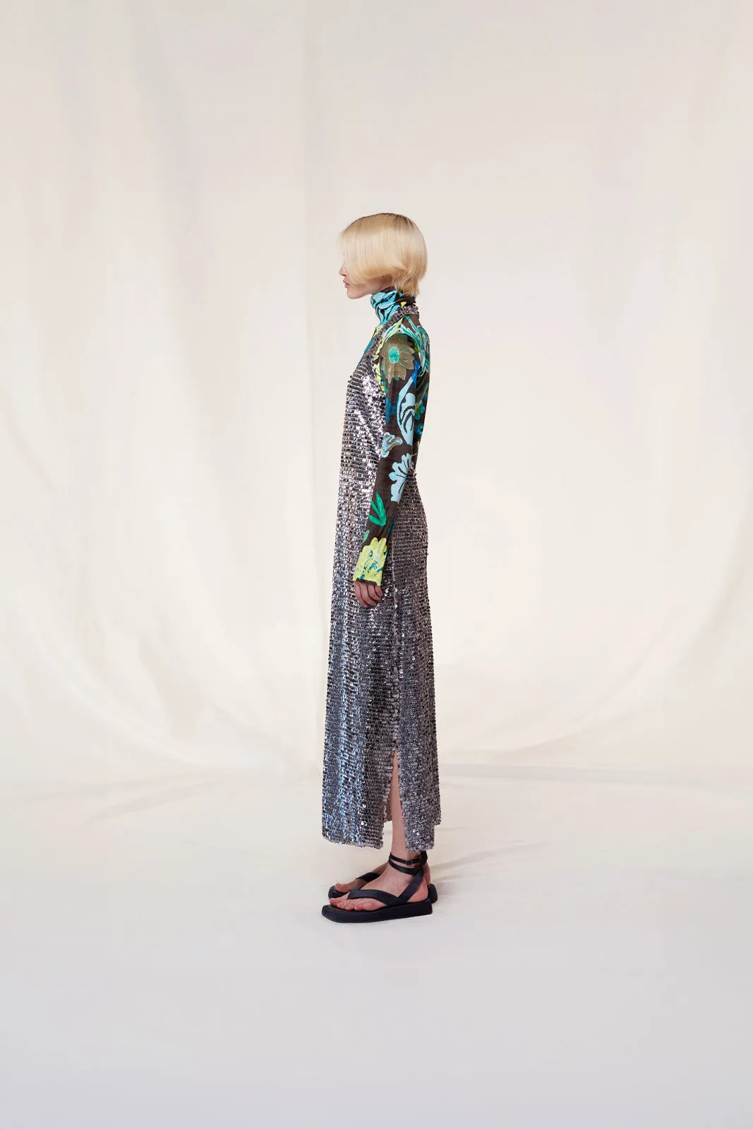 HELY - Sequined halterneck midi dress sold by Siedres product image thumbnail 2