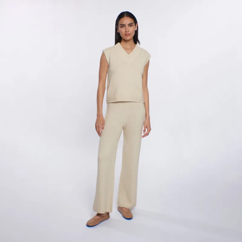 Kira Pants sold by Peixoto