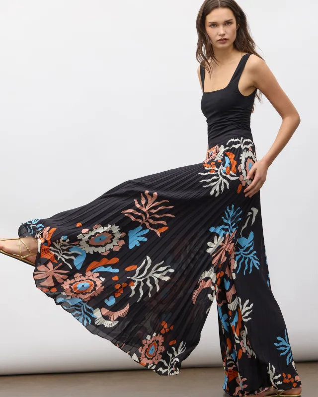 Adrienne Pant sold by Figue