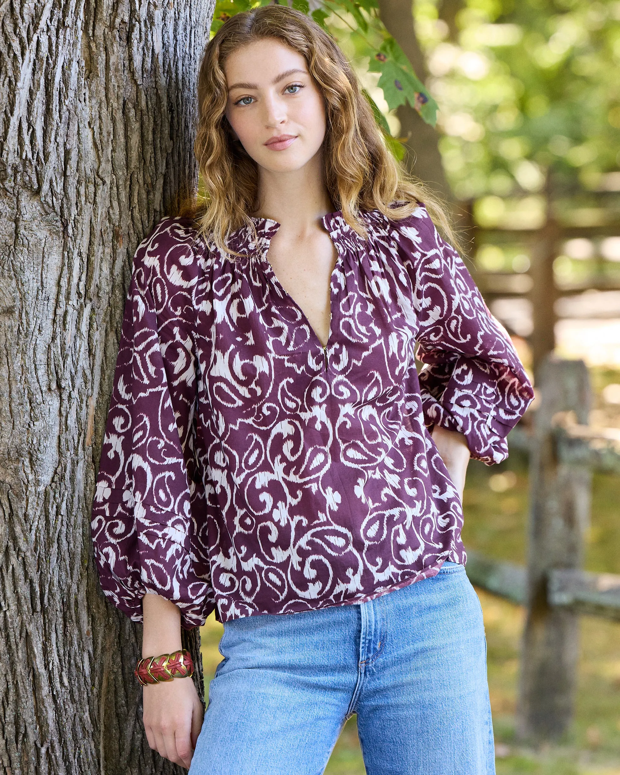 Donna Top sold by Figue