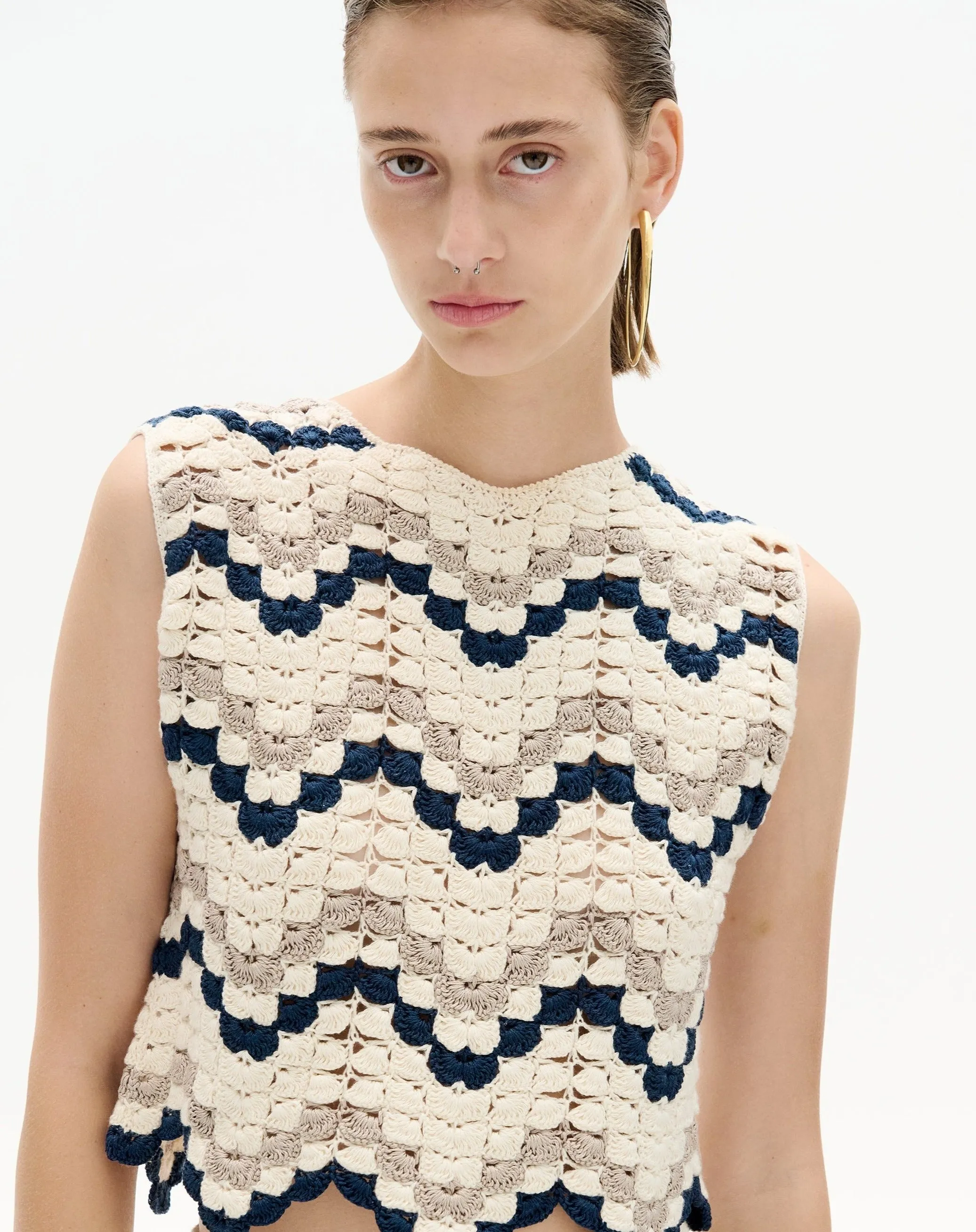 NIEVA TOP | IVORY / NAVY sold by ESCVDO