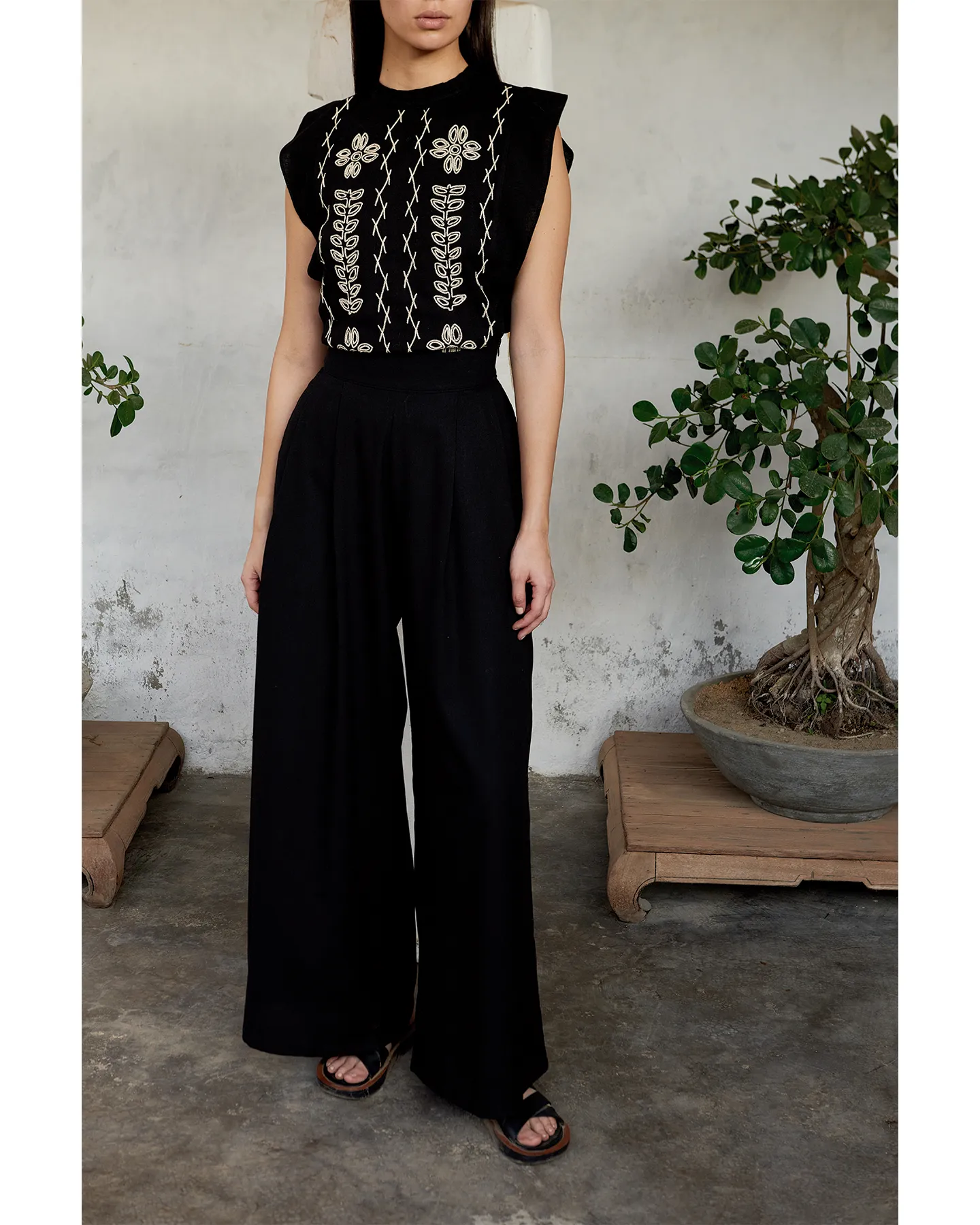 ACASIA PANTS | BLACK sold by ESCVDO