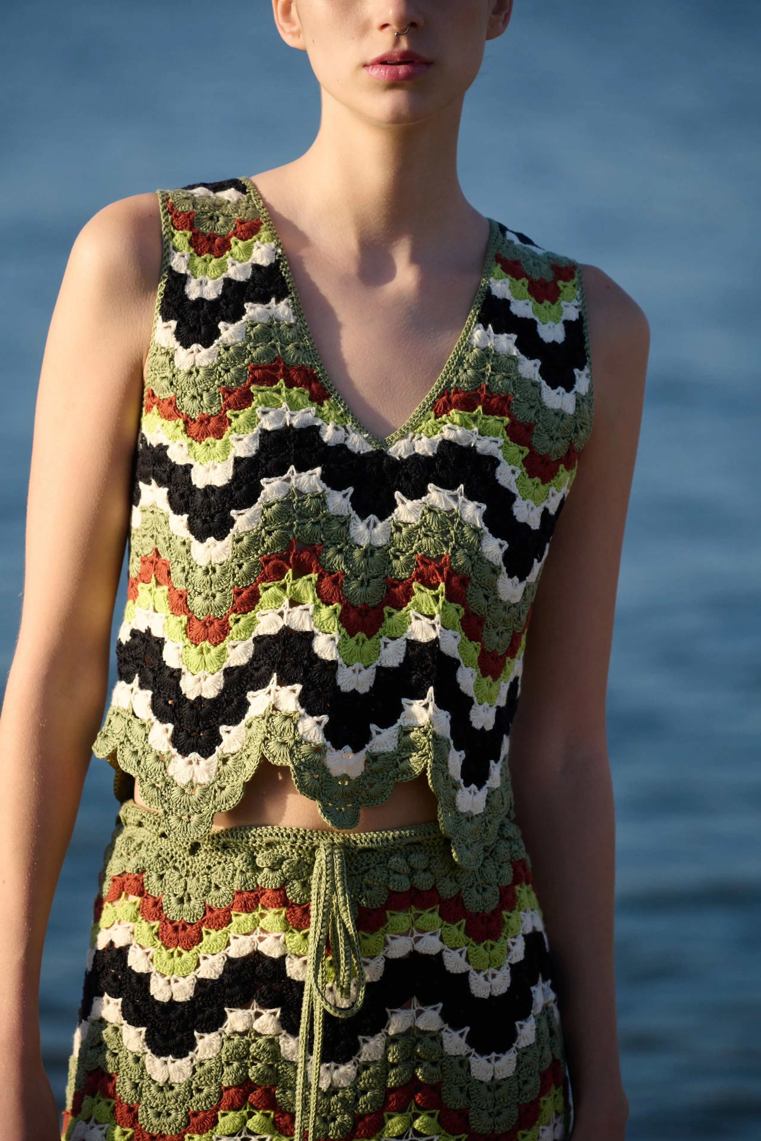 SUSPIRO TOP | GREEN/BLACK sold by ESCVDO product image thumbnail 3