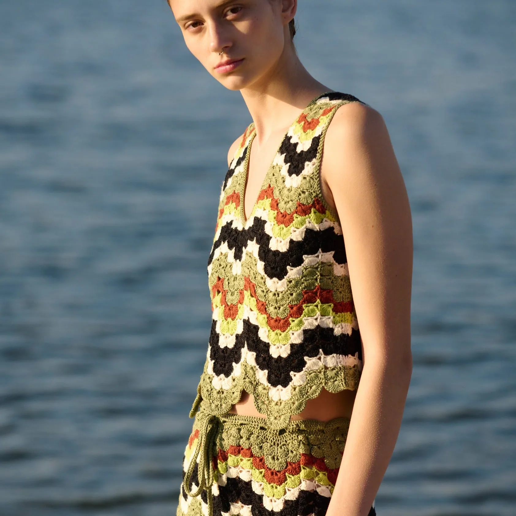 SUSPIRO TOP | GREEN/BLACK sold by ESCVDO product image thumbnail 2