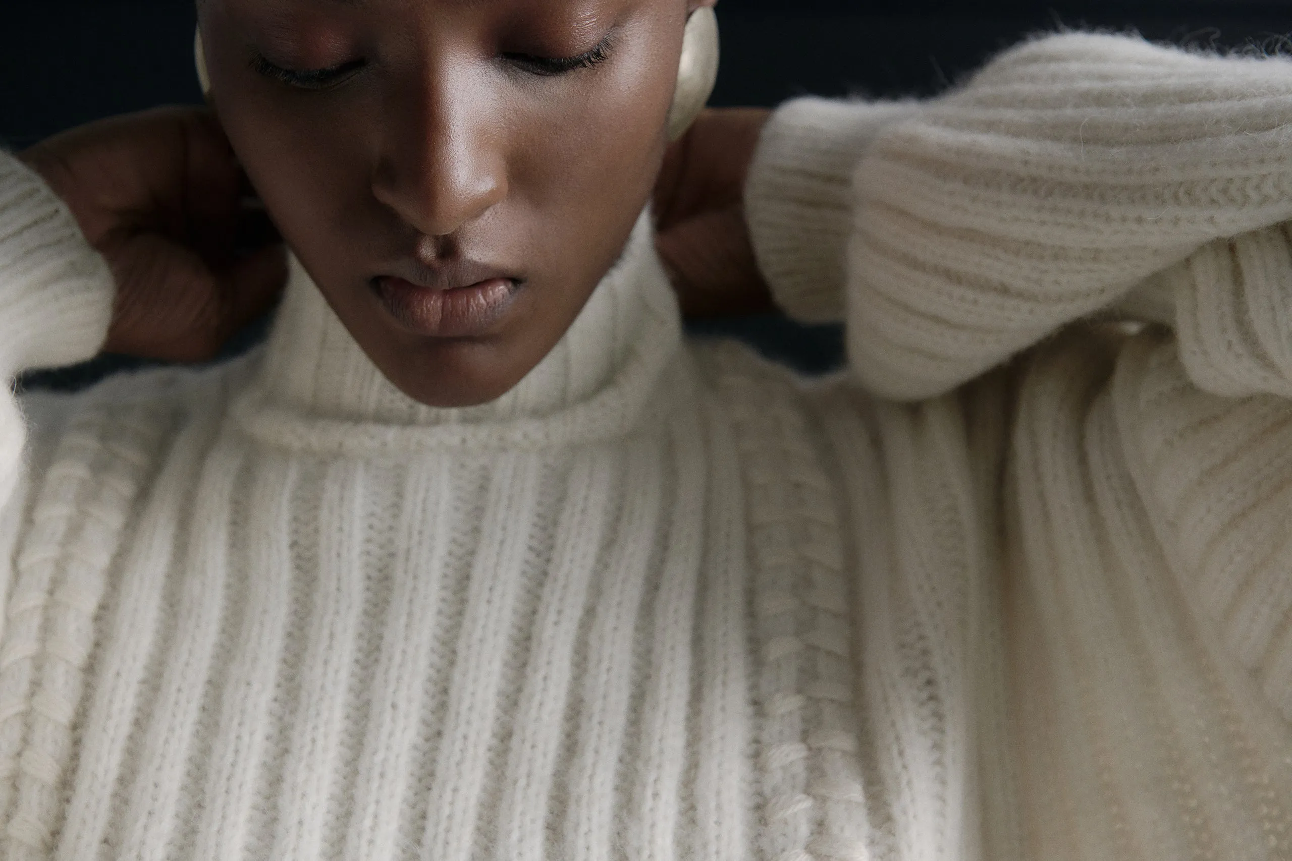 MAYU SWEATER | IVORY sold by ESCVDO product image thumbnail 3