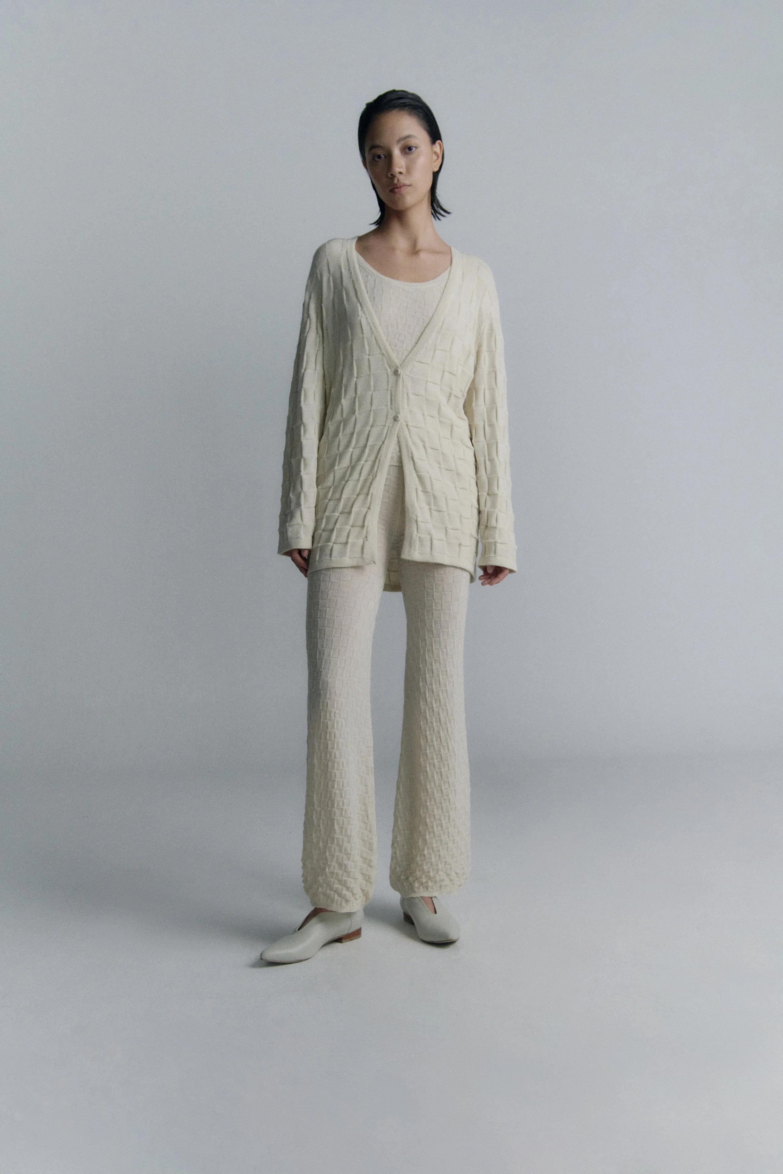 TAKI LIGHT KNIT CARDIGAN | IVORY sold by ESCVDO