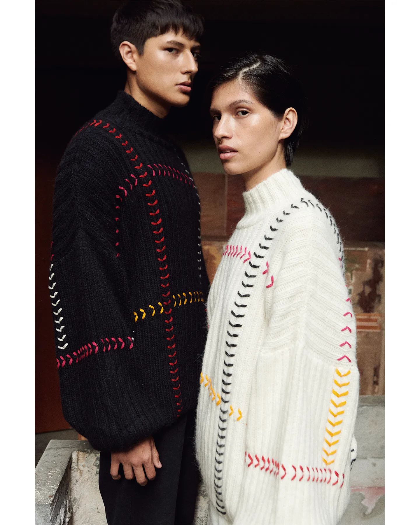 PAJARA SWEATER | BLACK sold by ESCVDO product image thumbnail 2