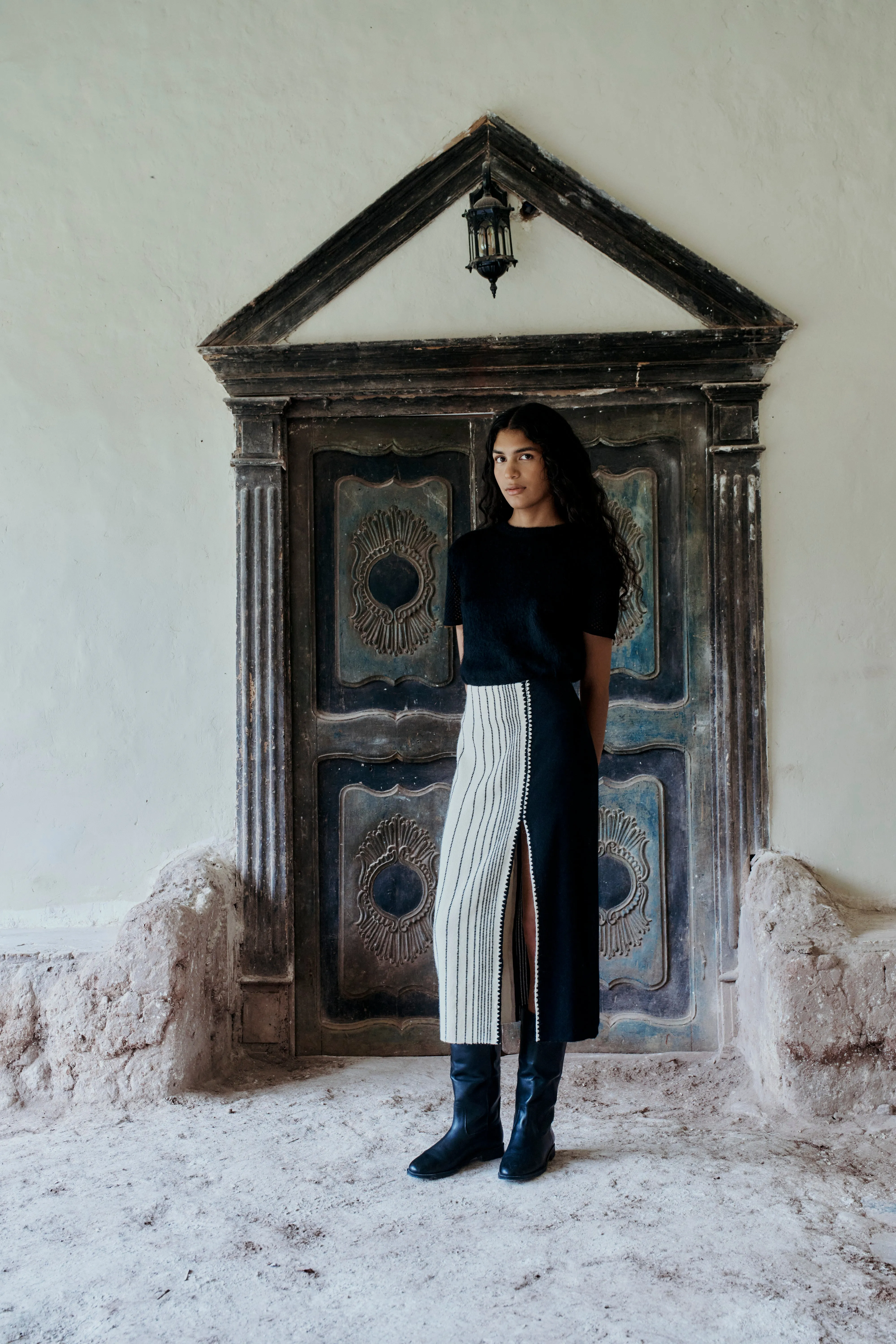 PABLITO MIDI SKIRT | BLACK - IVORY sold by ESCVDO