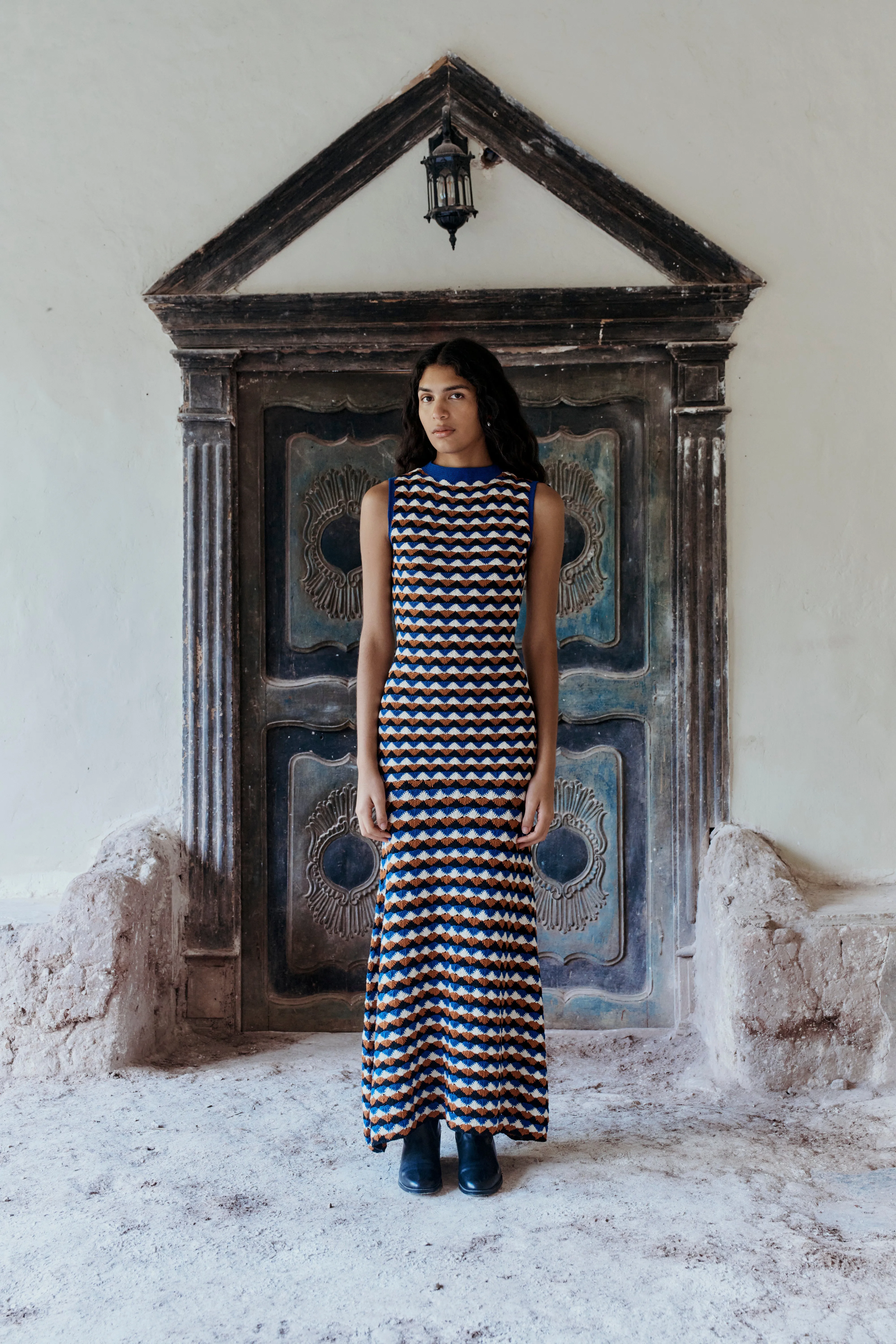 HUANDOY SLEEVELESS MAXI DRESS | ELECTRIC BLUE - TOBACCO | PRE ORDER sold by ESCVDO