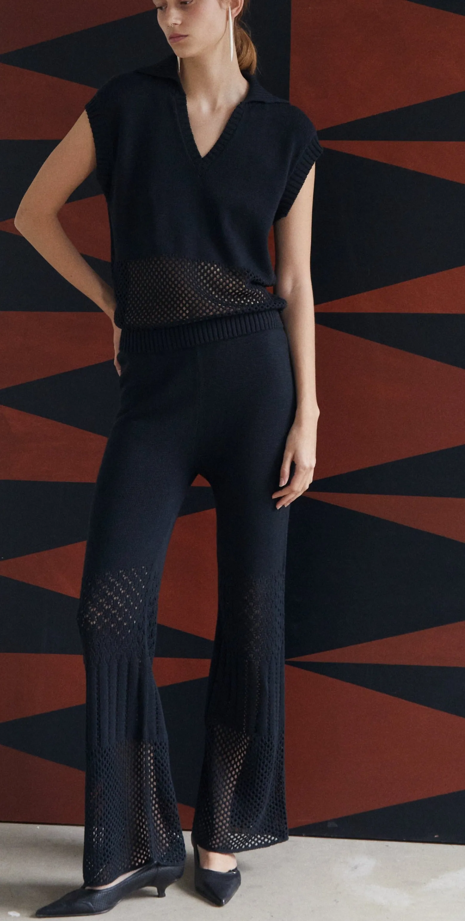 LIA PANTS | BLACK sold by ESCVDO product image thumbnail 4