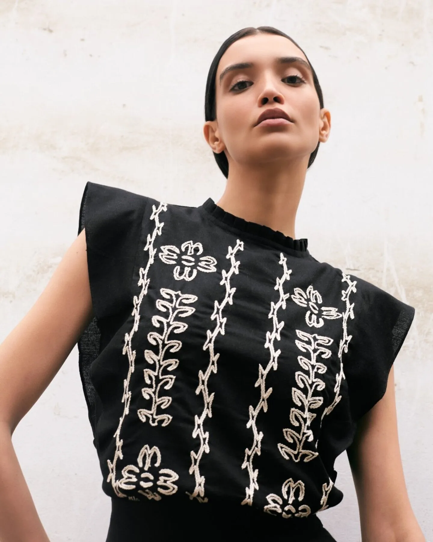 HORTENSIA BLOUSE | BLACK sold by ESCVDO