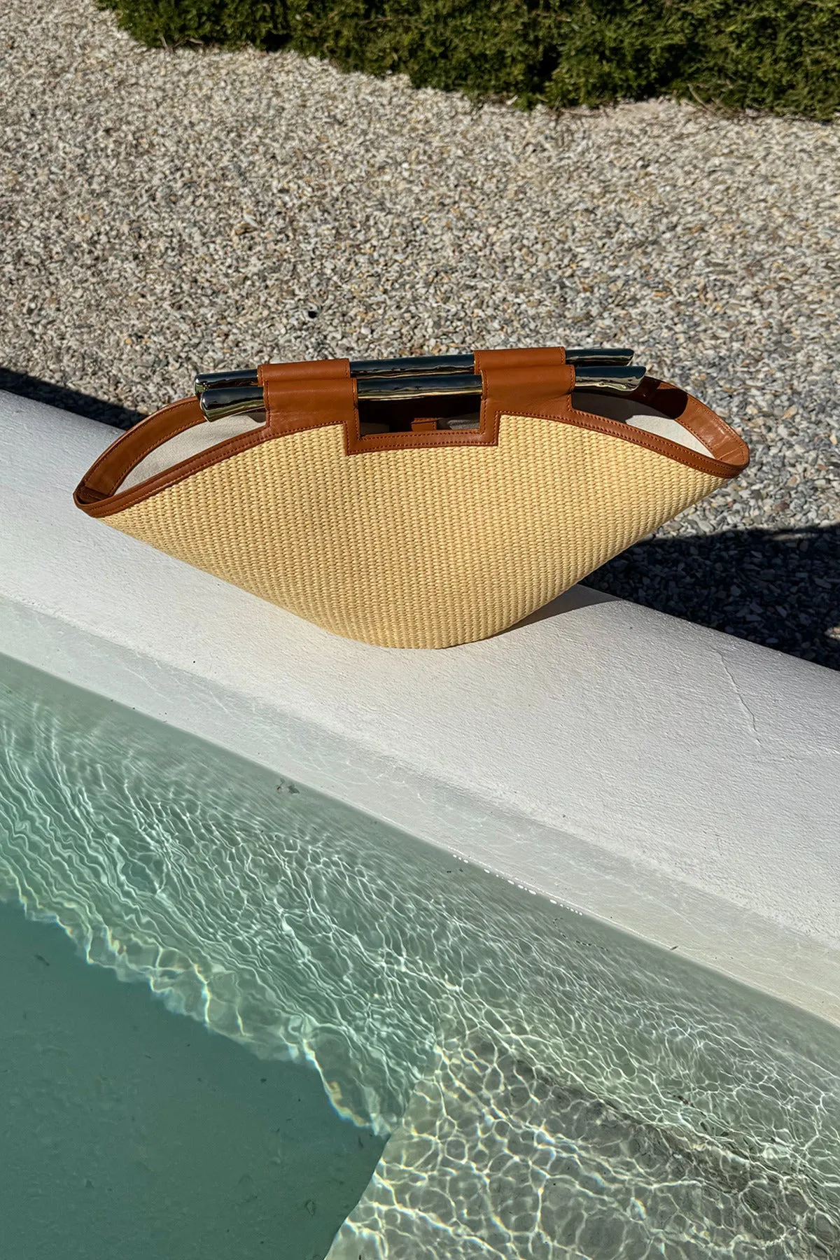 The Madagascar sold by Amanu Studio product image thumbnail 2