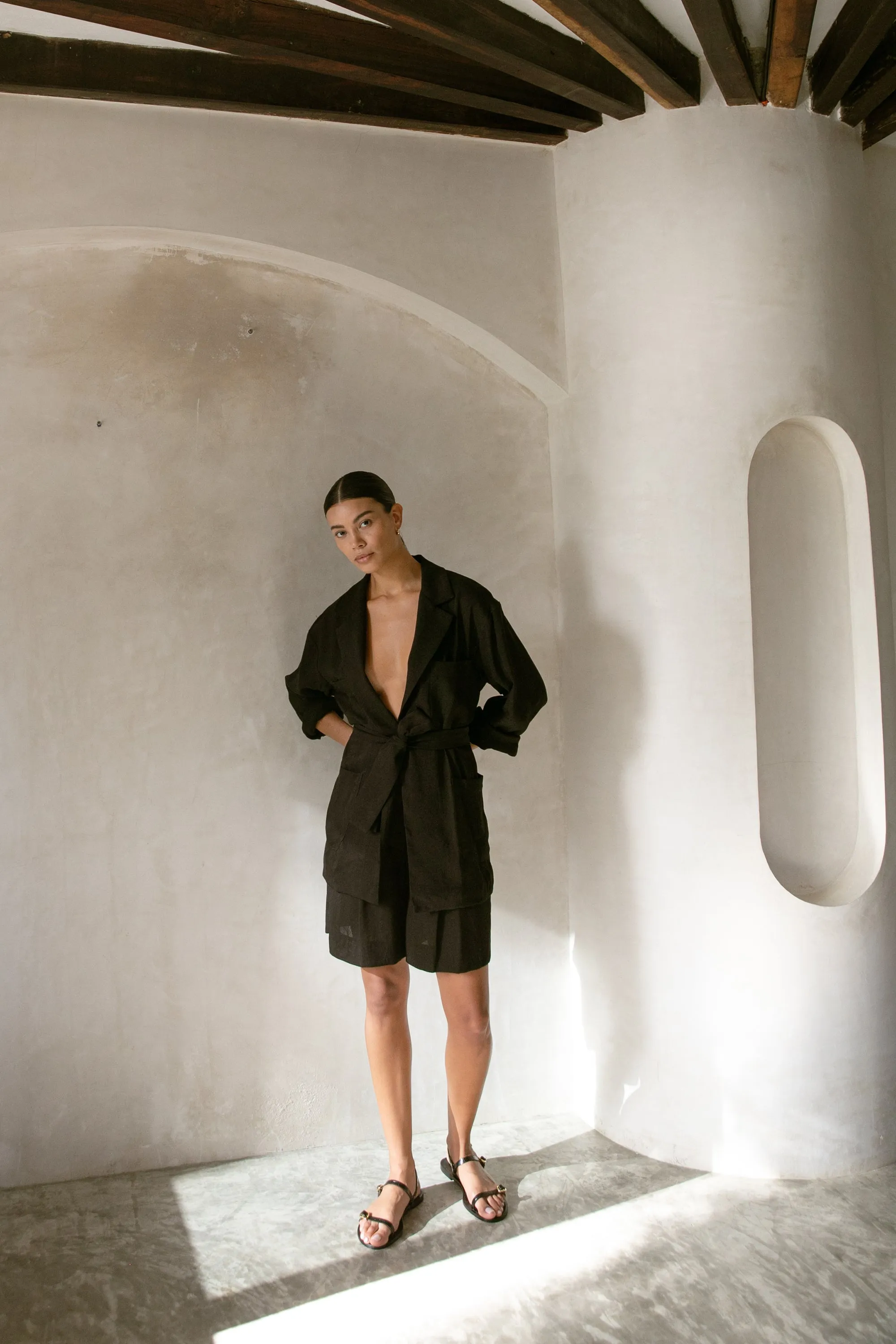 Style 31 | The Muthaiga | Black sold by Amanu Studio product image thumbnail 2