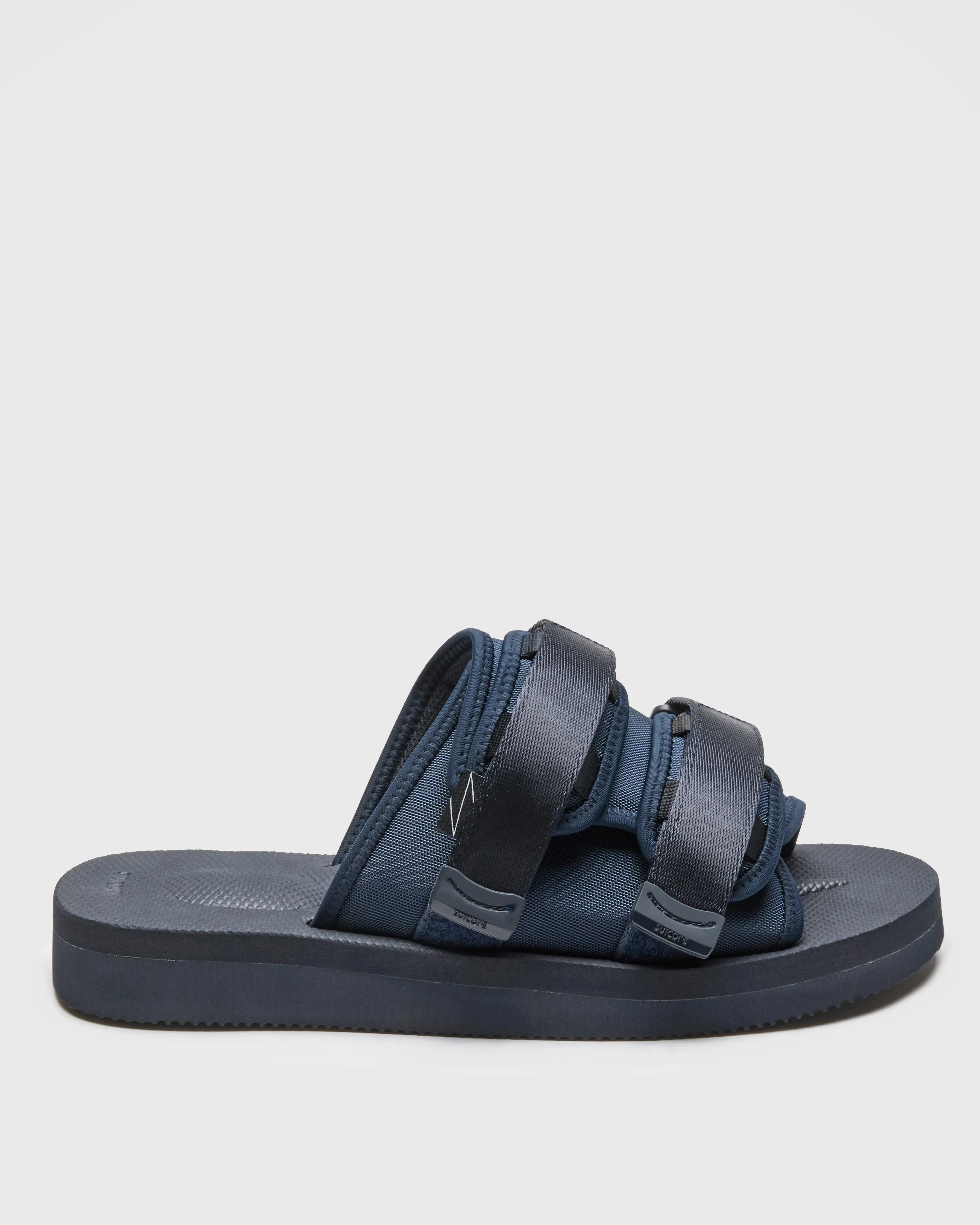 MOTO sold by Suicoke