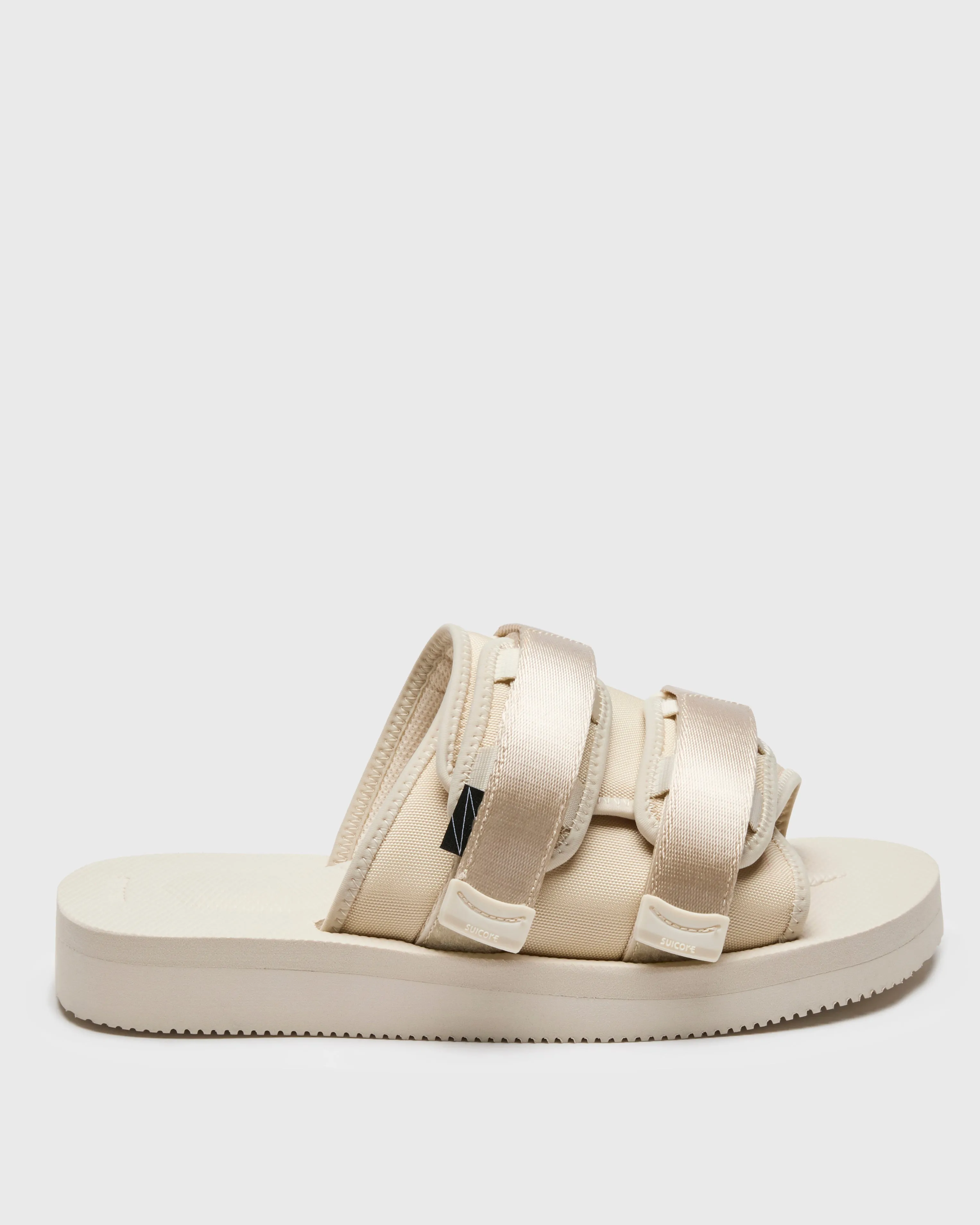 MOTO sold by Suicoke