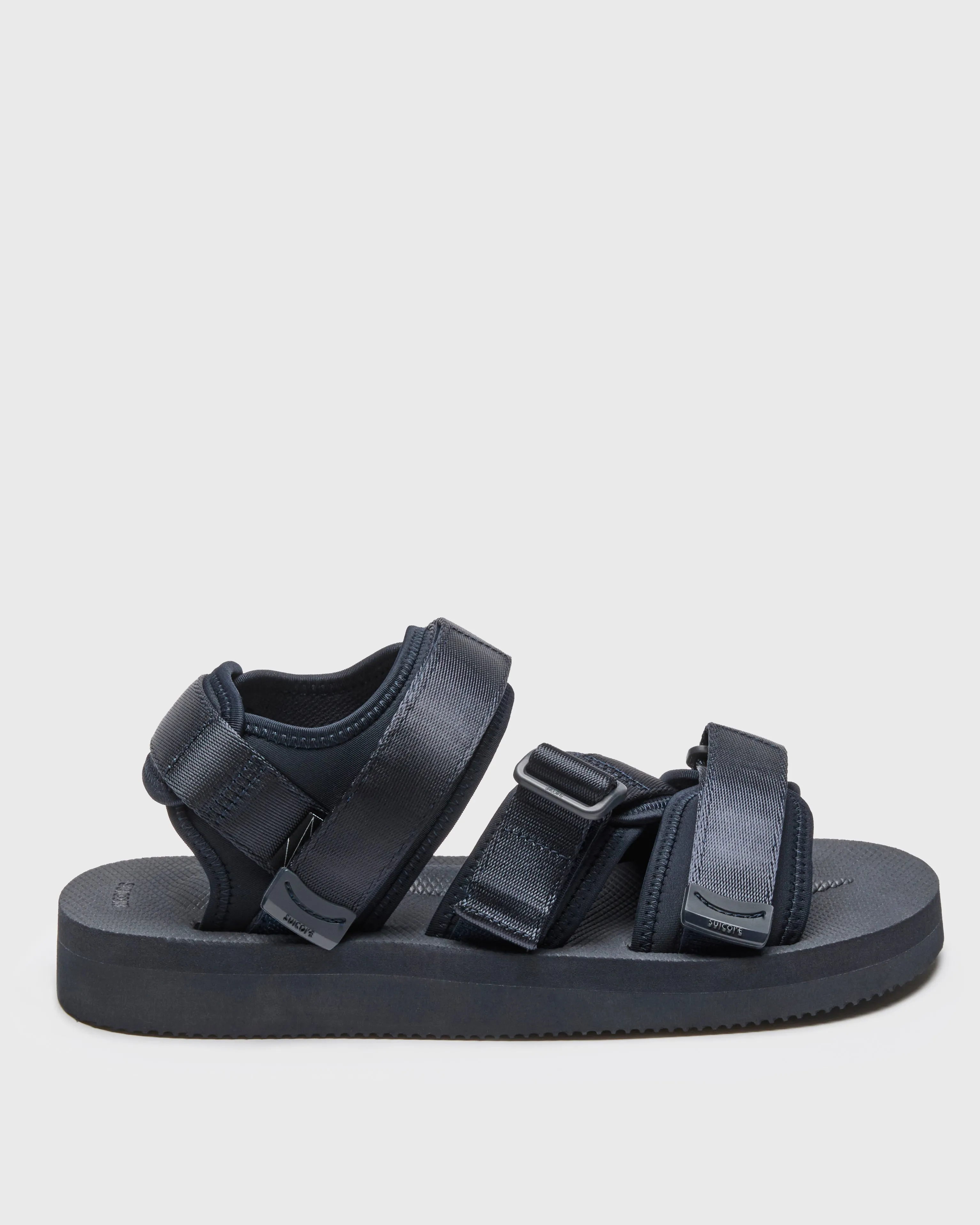 KISEE sold by Suicoke