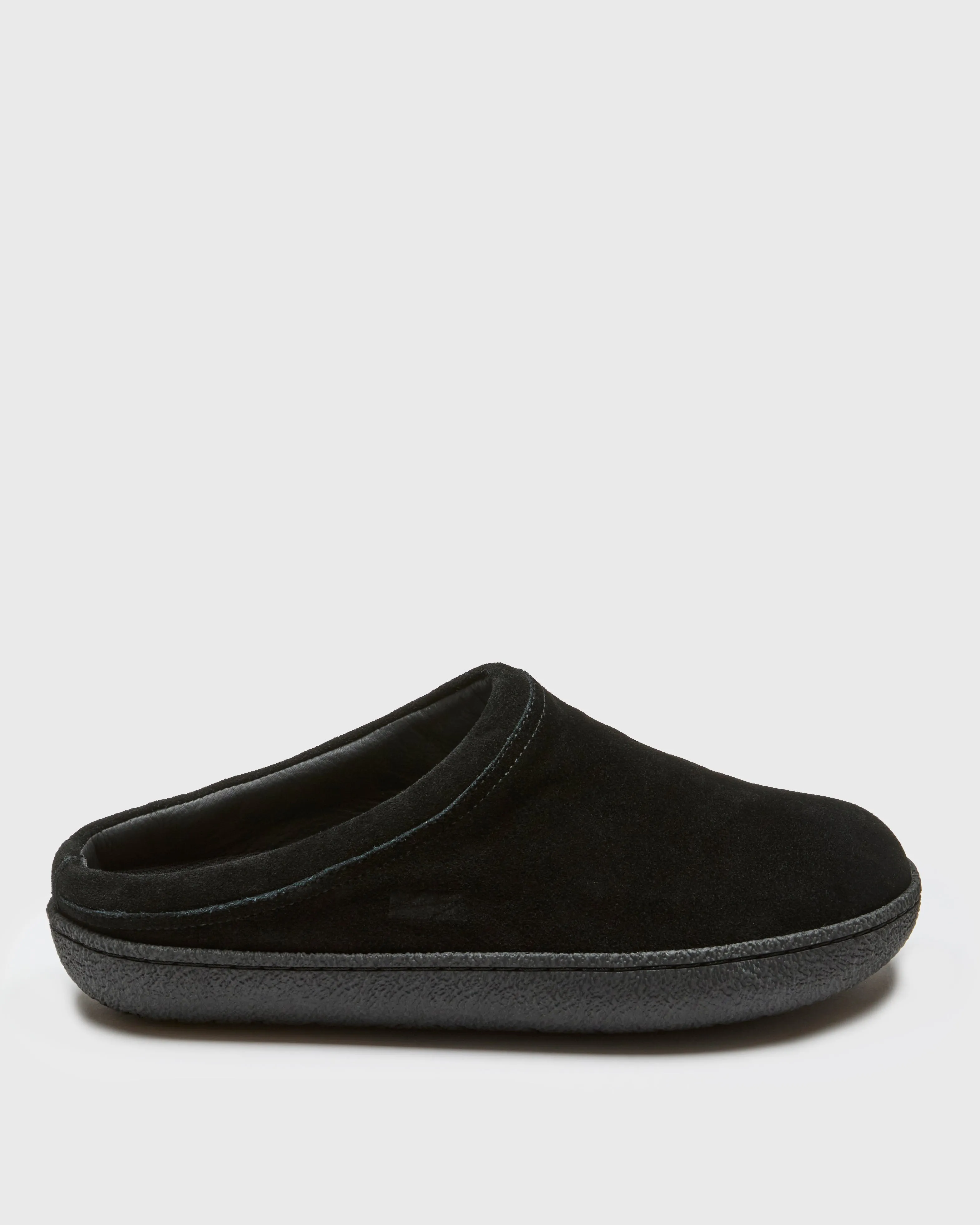 POWN SLIDES sold by Suicoke
