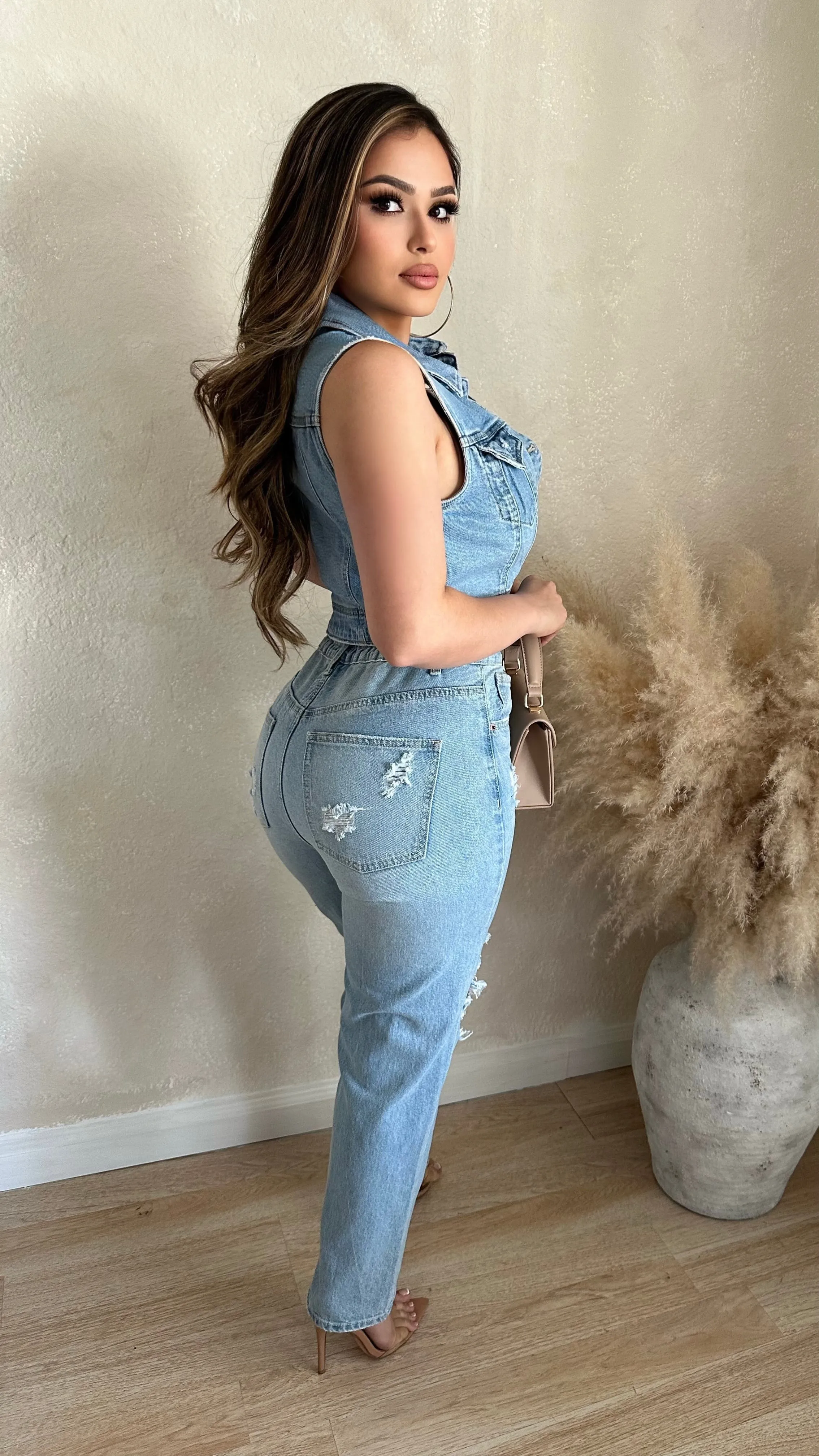 Something About You High Waist Jeans (Light Wash) sold by Lavish Couture Fashion product image thumbnail 3