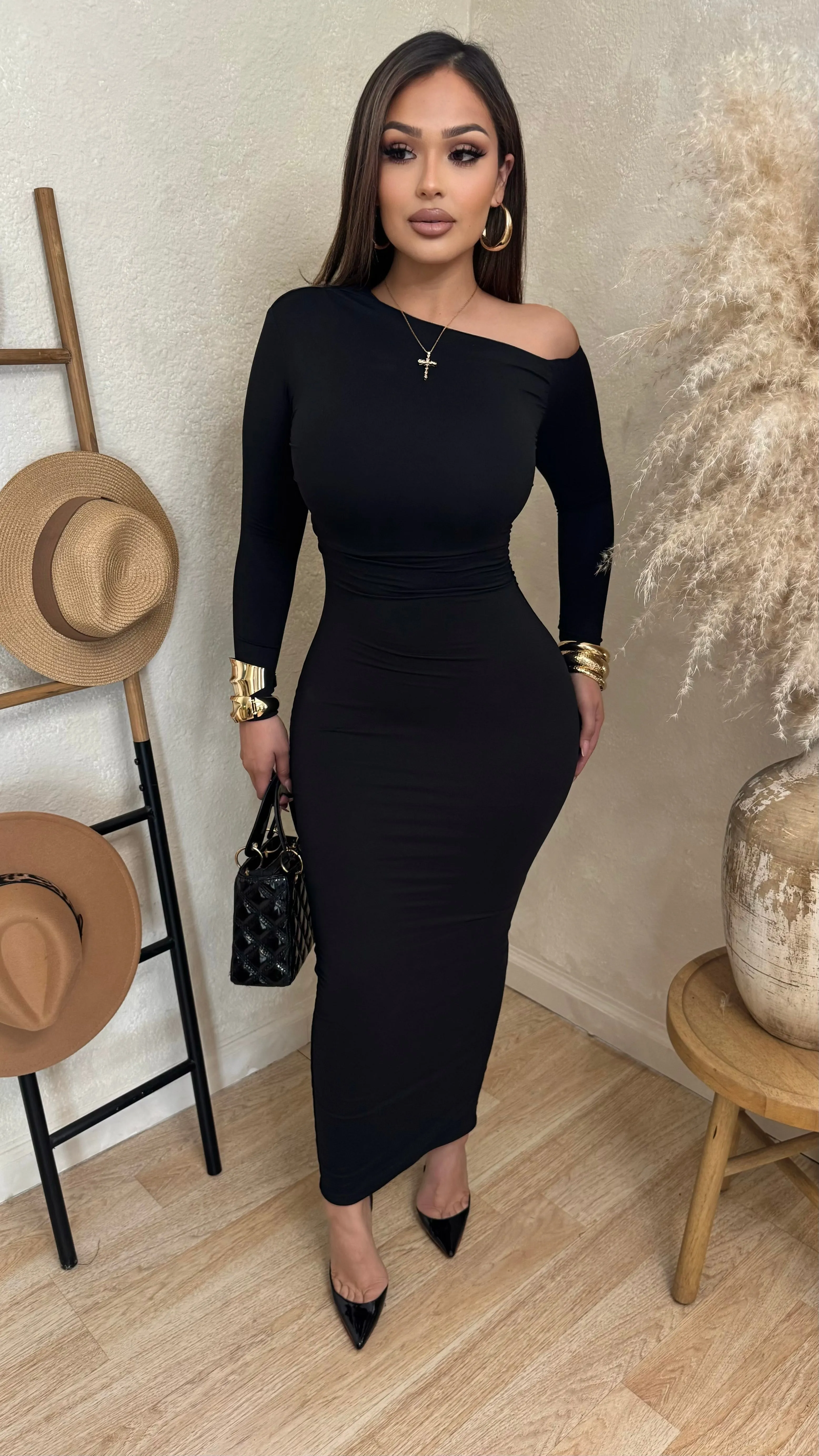 Elegancia Couture Dress (Black) sold by Lavish Couture Fashion