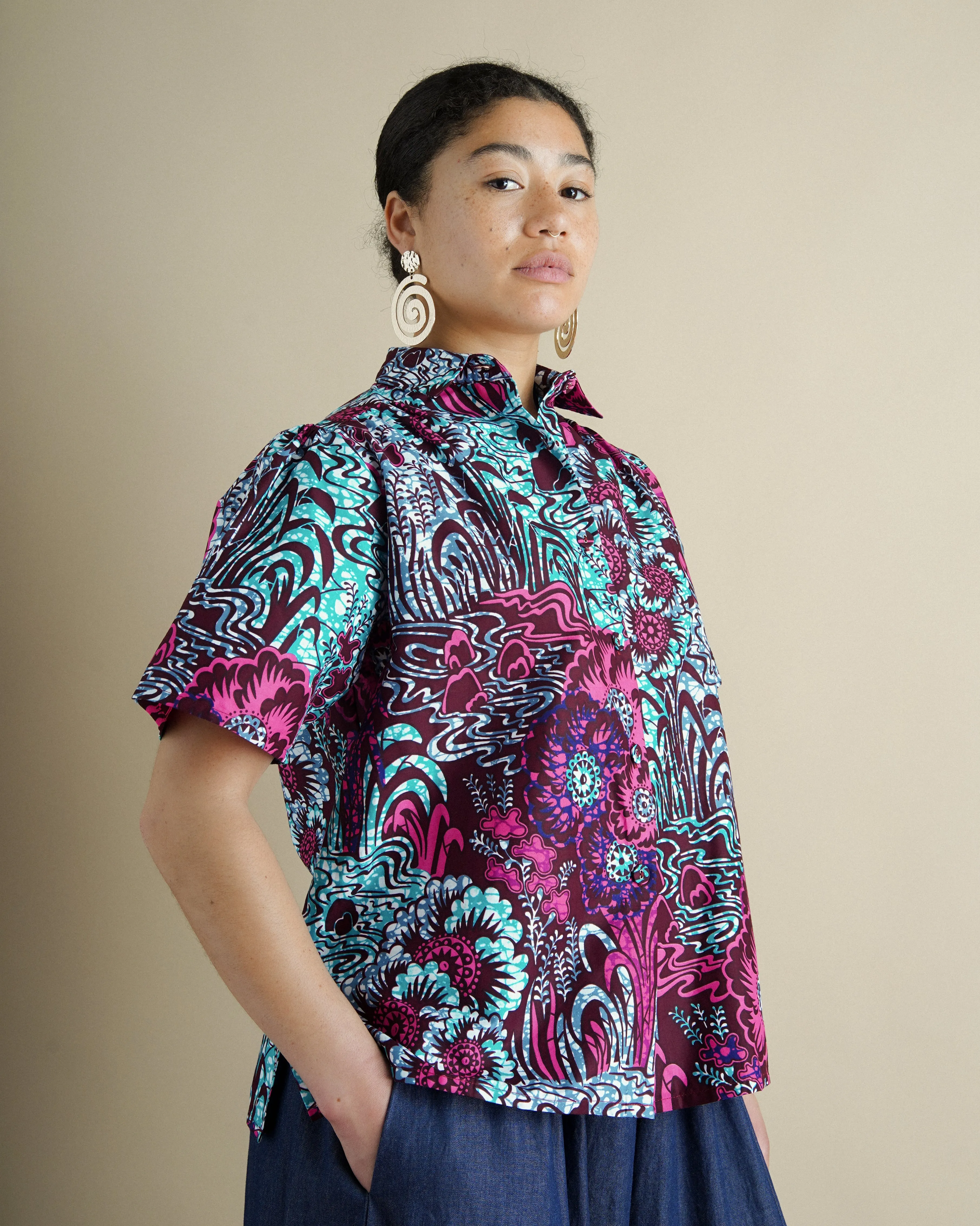 The Eshe Shirt – Magenta Blue Dutch Wax Print sold by Kemi Telford product image thumbnail 3