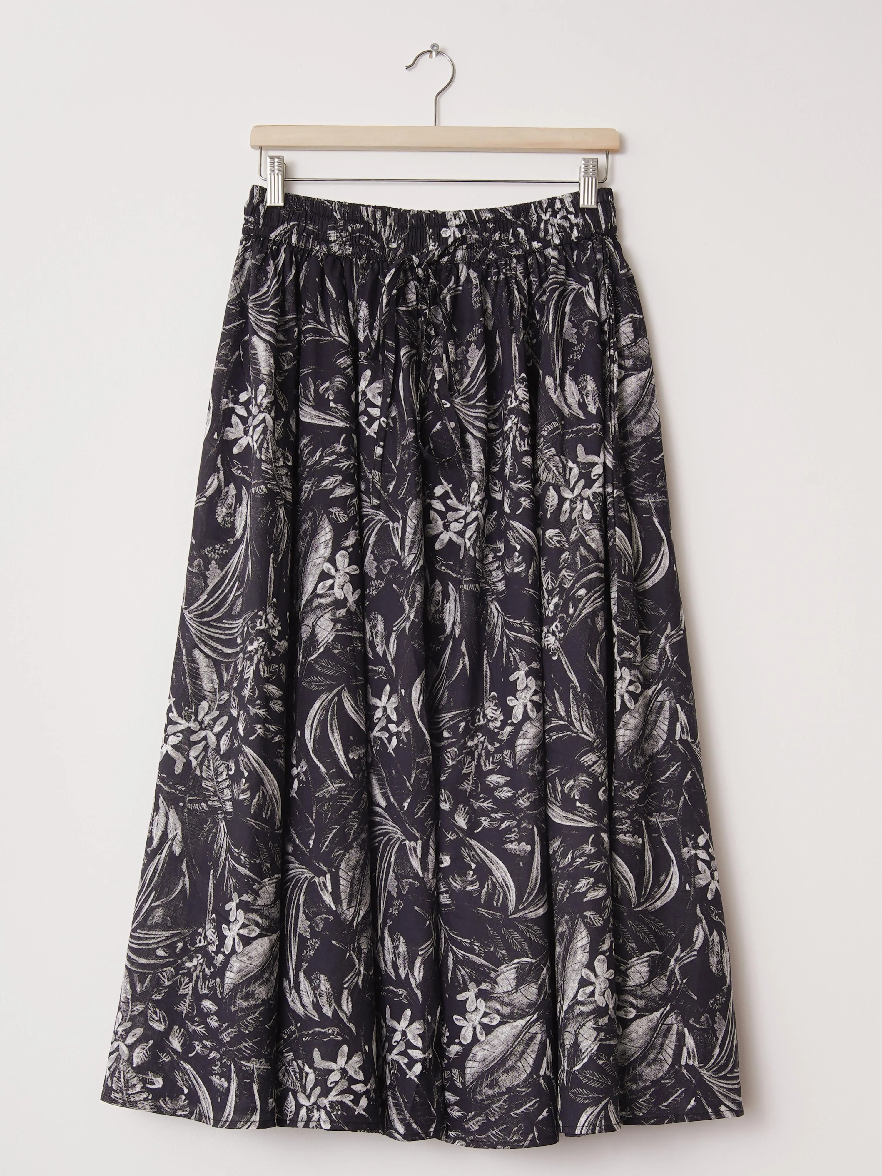 Omolola Bold Cotton Midi Drawstring Skirt sold by Kemi Telford product image thumbnail 5
