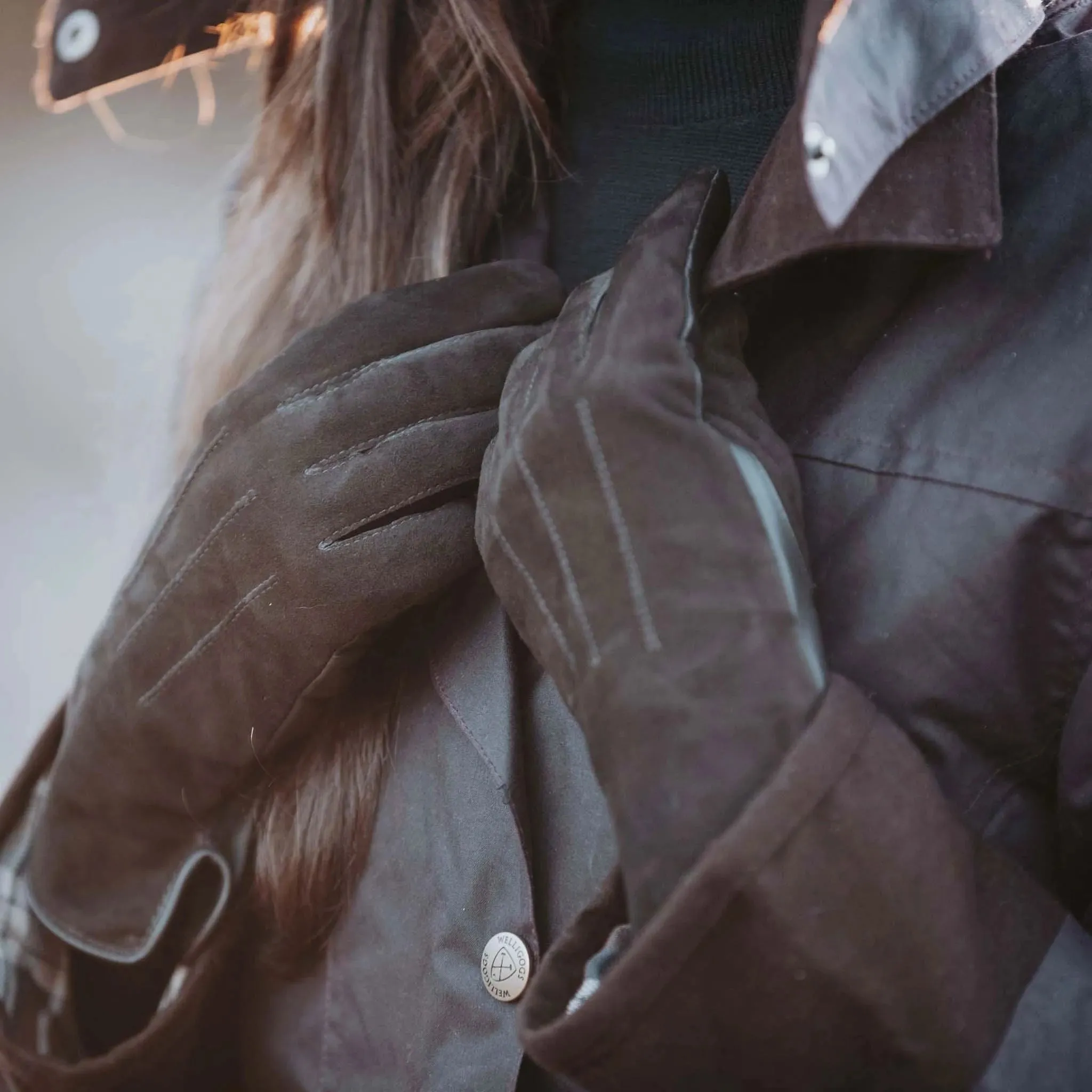 Leather & Suede Chocolate Driving Gloves sold by Welligogs product image thumbnail 4