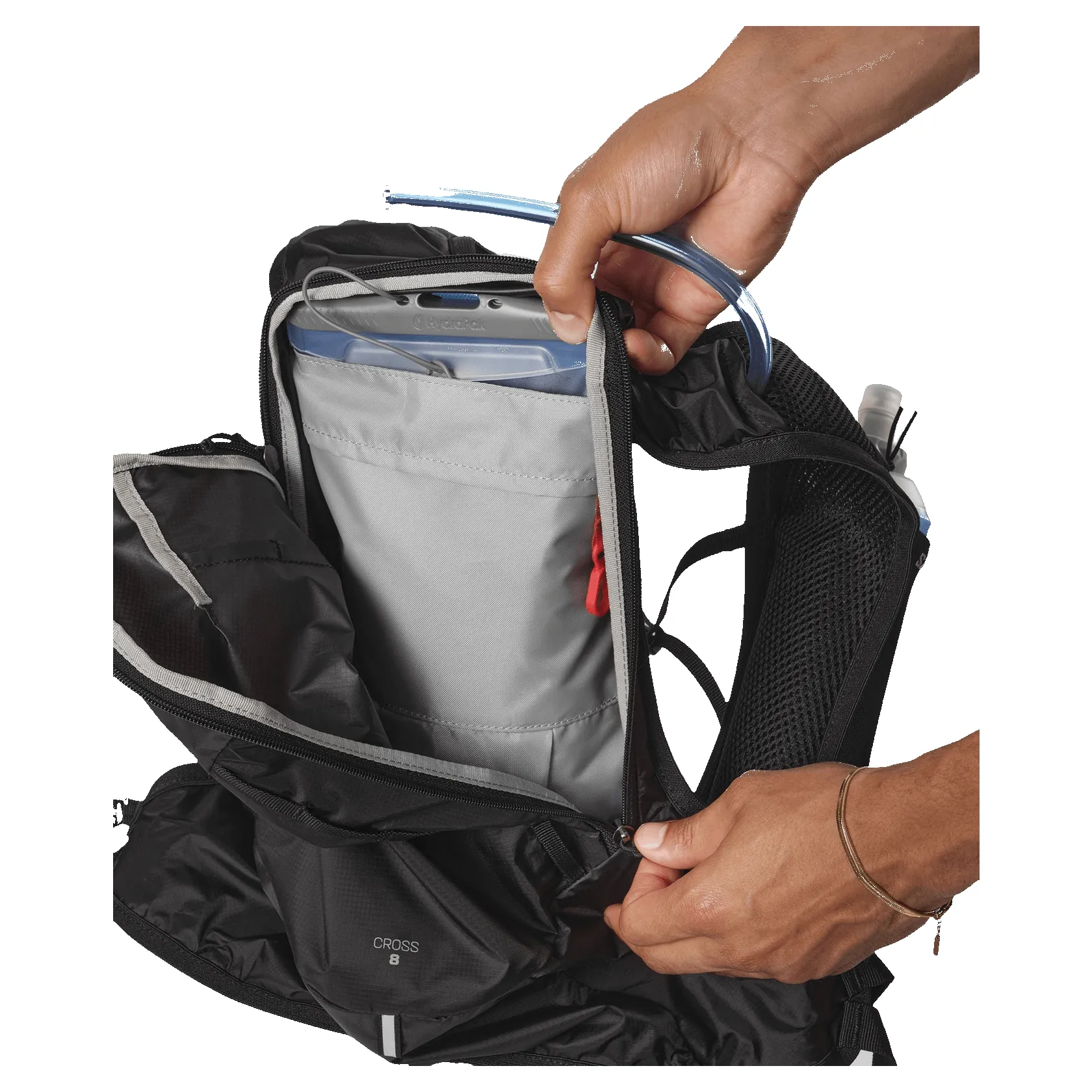 Salomon Cross 8 Pack sold by Coes product image thumbnail 3