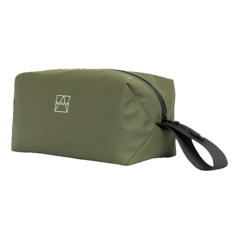Stubble & Co The Wash Bag sold by Coes