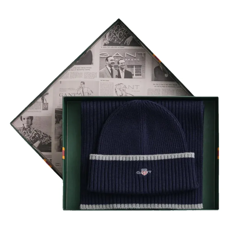 GANT Hat & Scarf Set made by Gant
