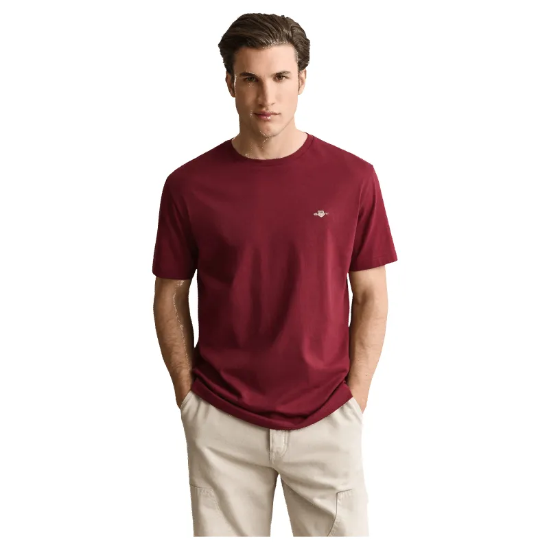 GANT Regular Shield Short Sleeve T-shirt made by Gant