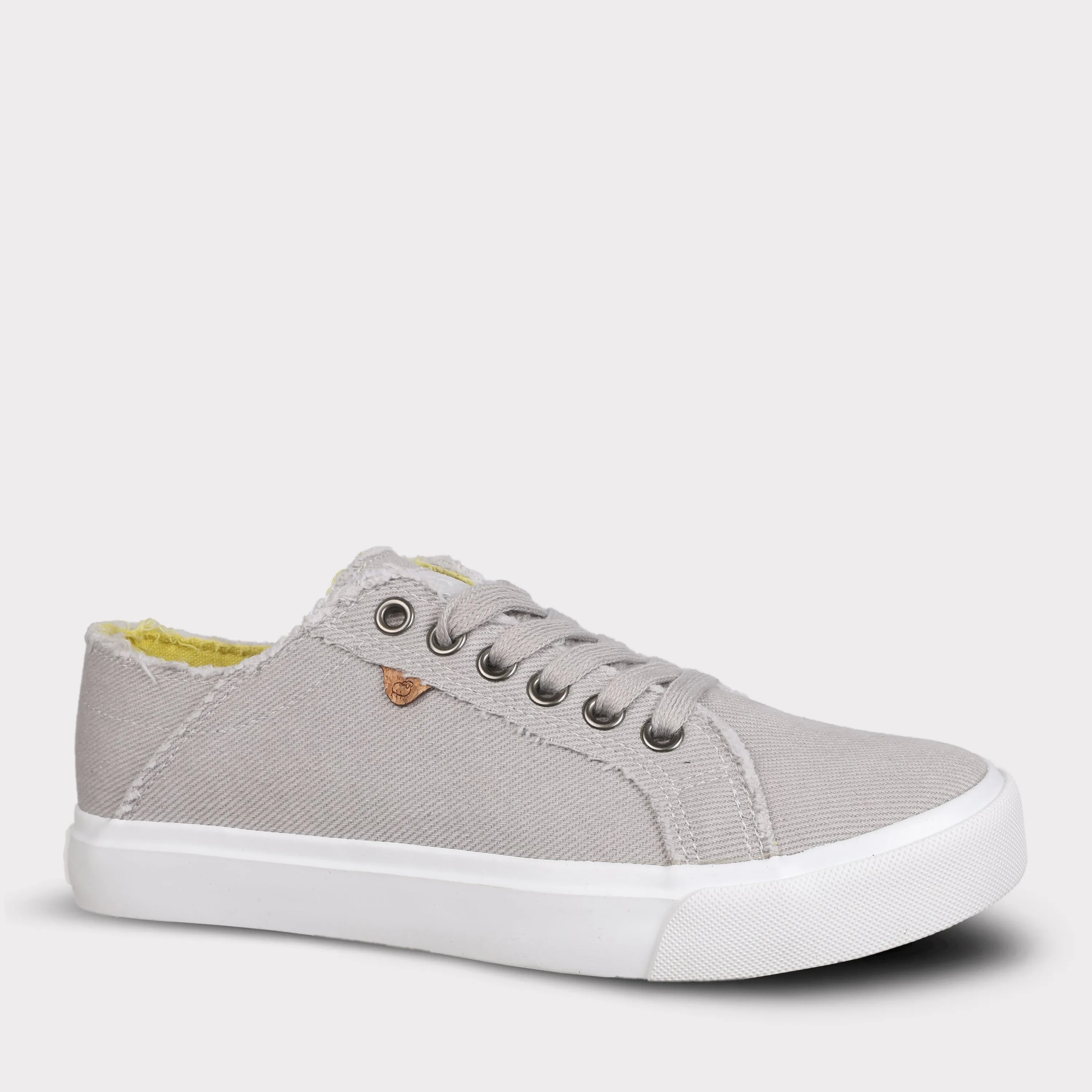 LâMO Classic Women's Vita II Lace-Up Sneaker sold by Mykos product image thumbnail 2