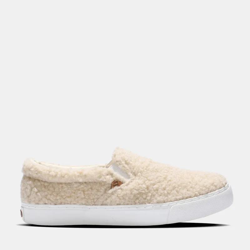 LâMO Classic Women's Piper Slip-On Shoe sold by Mykos