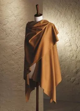 Betty 100% Vicuna Cape sold by Purely Alpaca product image thumbnail 5
