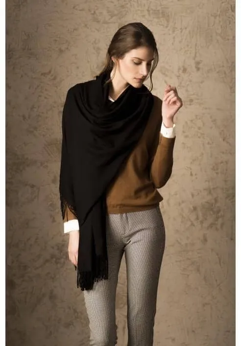 BELLINZONA 100% Vicuna Shawl sold by Purely Alpaca product image thumbnail 2