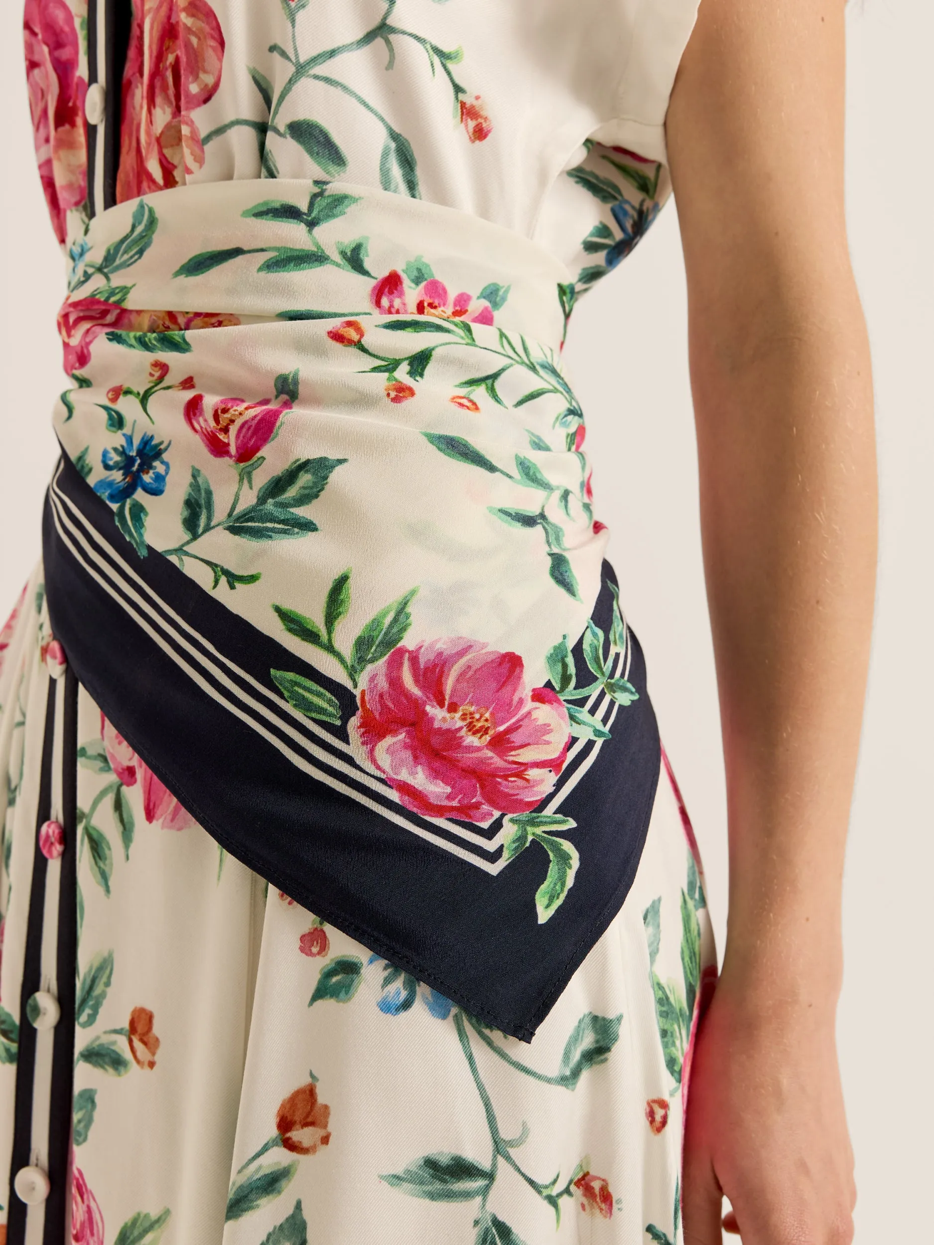 Artisan Scarf sold by Review product image thumbnail 3