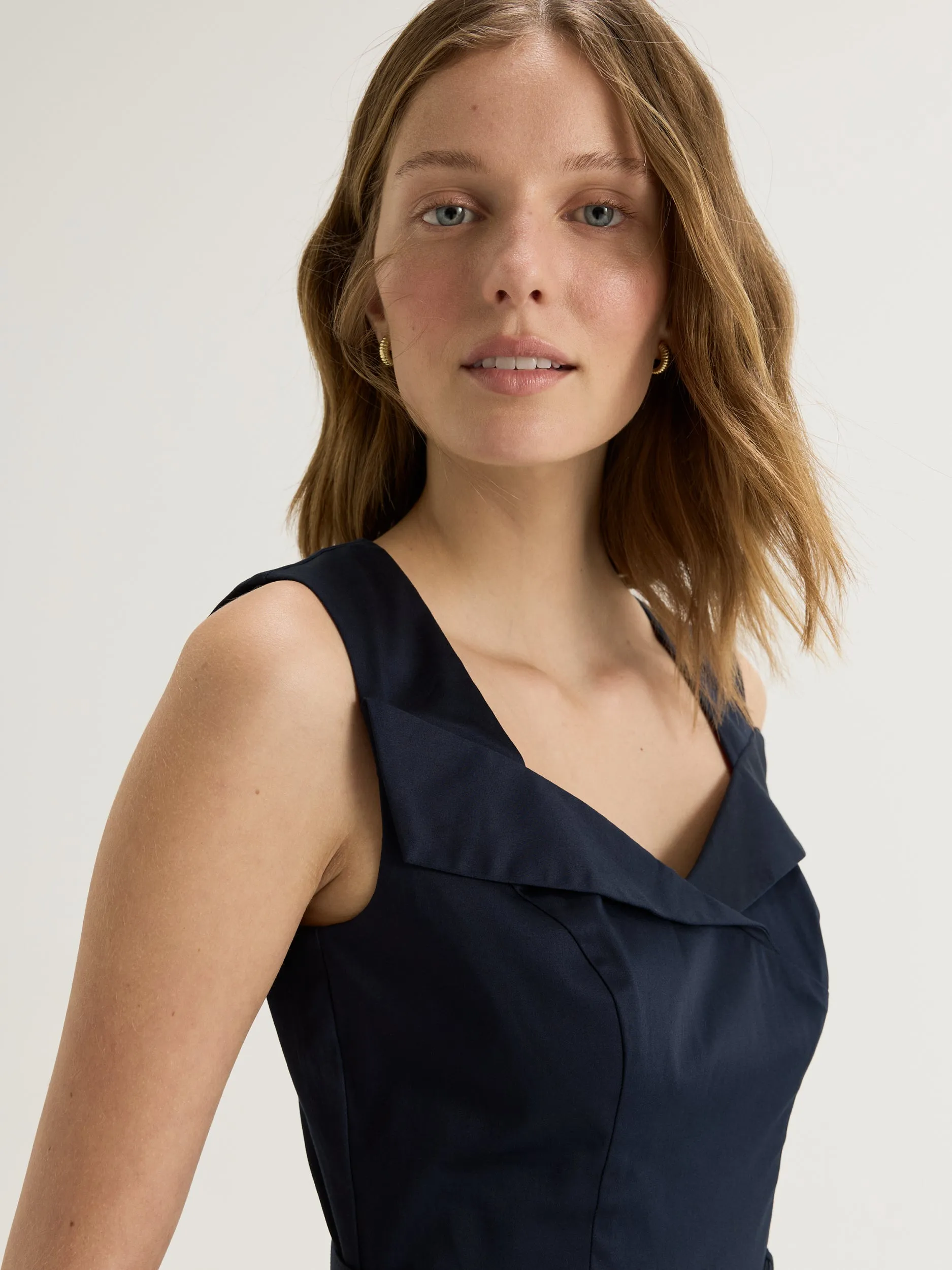 Lilian Dress sold by Review product image thumbnail 2